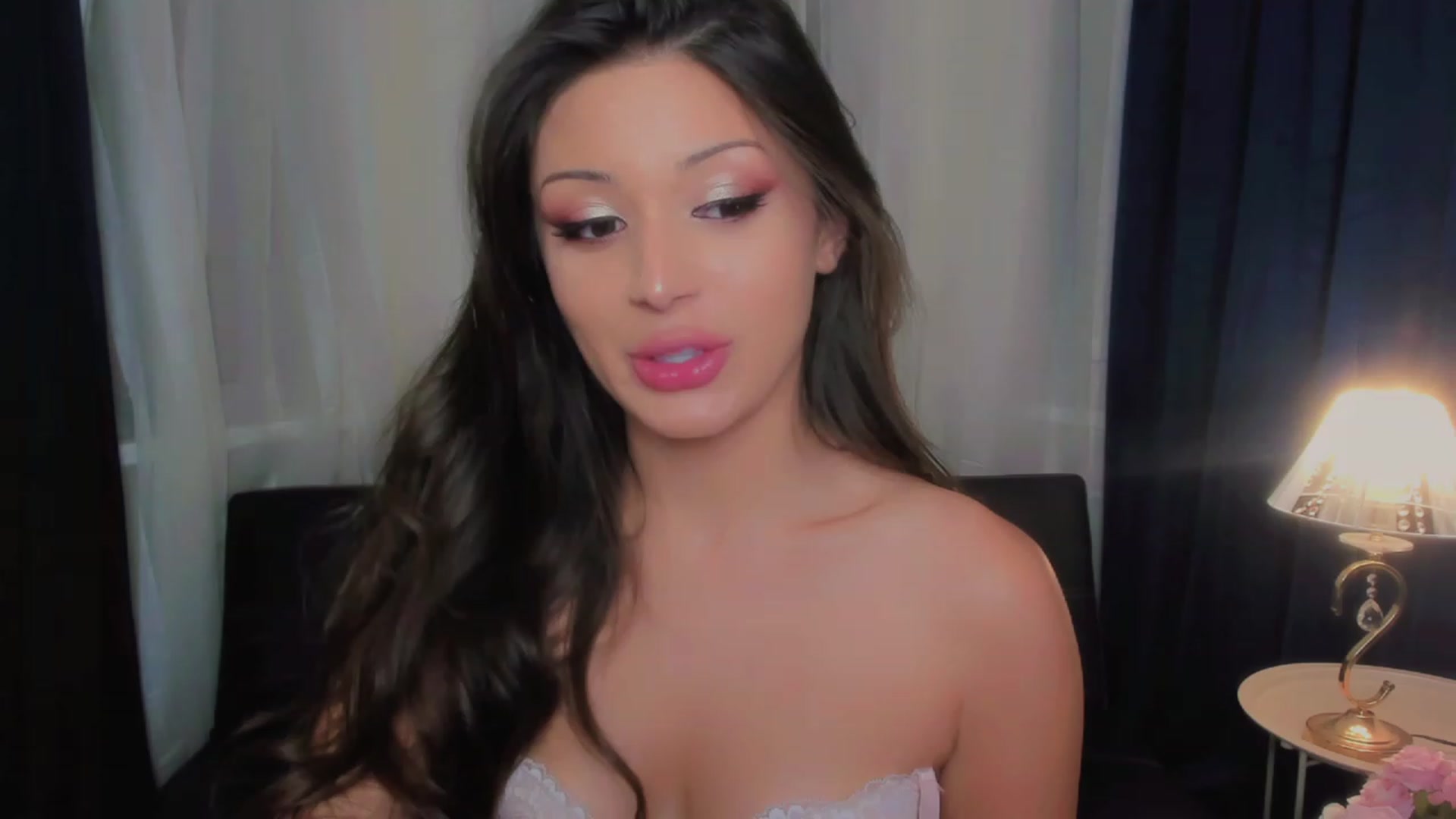 Gallery image thumbnail from Angel_on_Duty's myfreecams stream on, 08/12/2023, 01:30 image 7 of 20