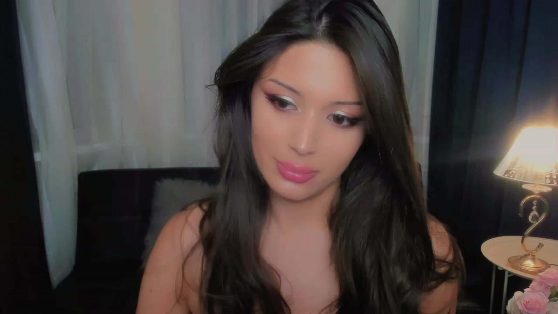 Gallery image thumbnail from Angel_on_Duty's myfreecams stream on, 08/12/2023, 02:06 image 9 of 20
