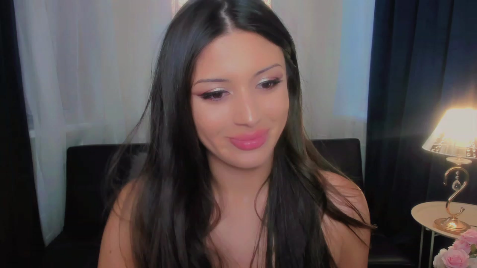Gallery image thumbnail from Angel_on_Duty's myfreecams stream on, 08/12/2023, 03:32 image 14 of 20