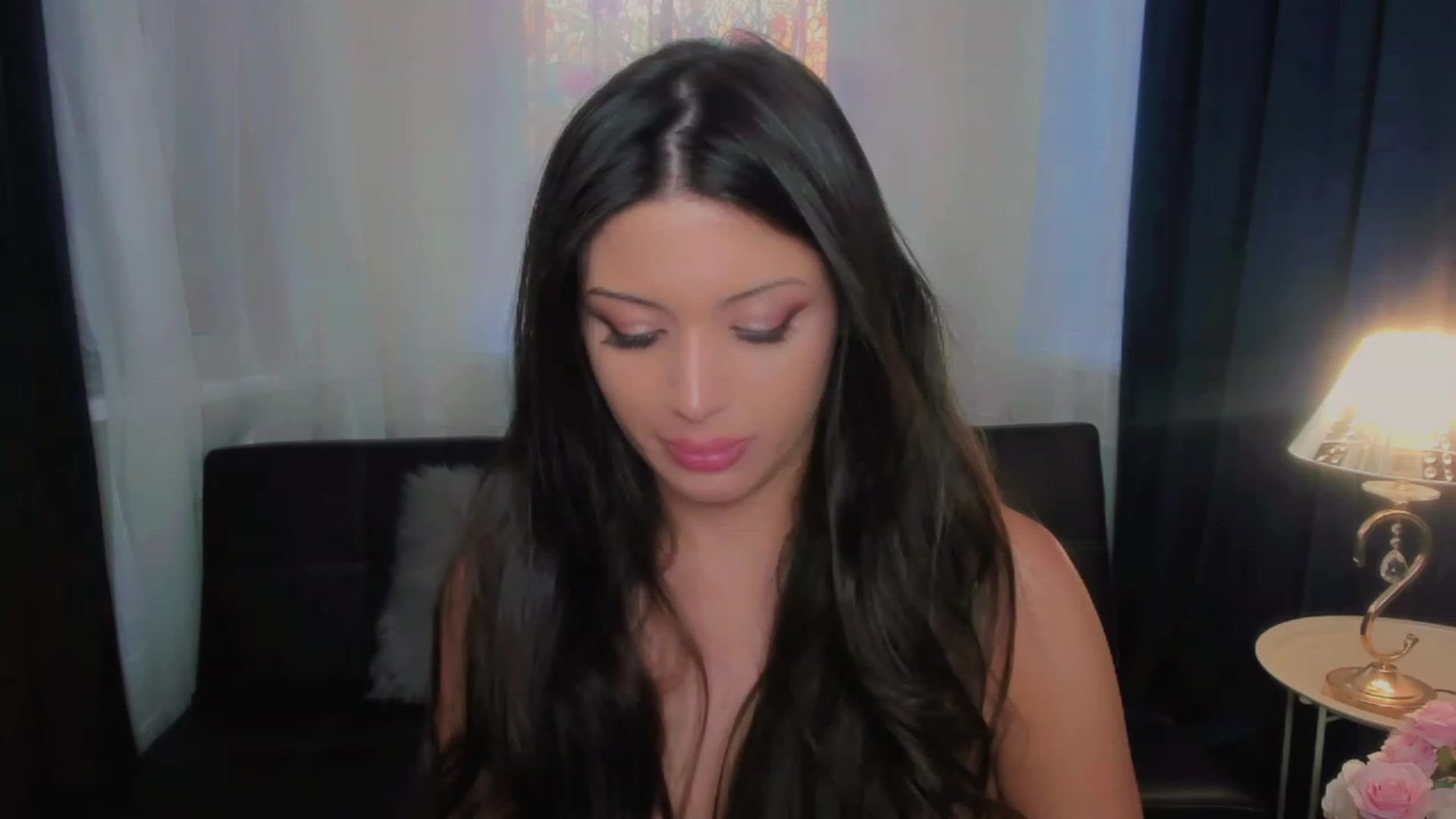 Gallery image thumbnail from Angel_on_Duty's myfreecams stream on, 08/12/2023, 03:32 image 4 of 20