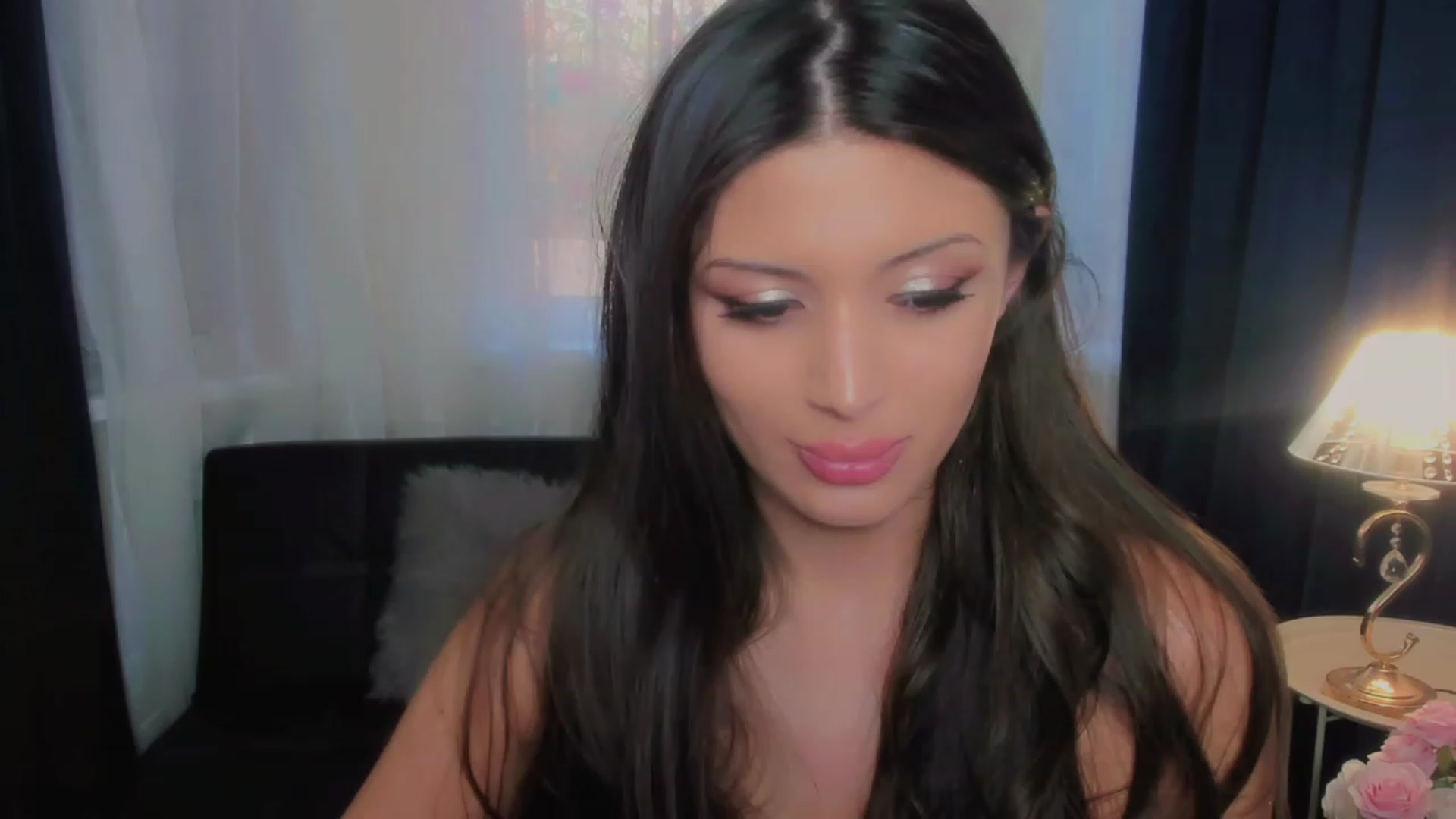 Gallery image thumbnail from Angel_on_Duty's myfreecams stream on, 08/12/2023, 03:32 image 7 of 20