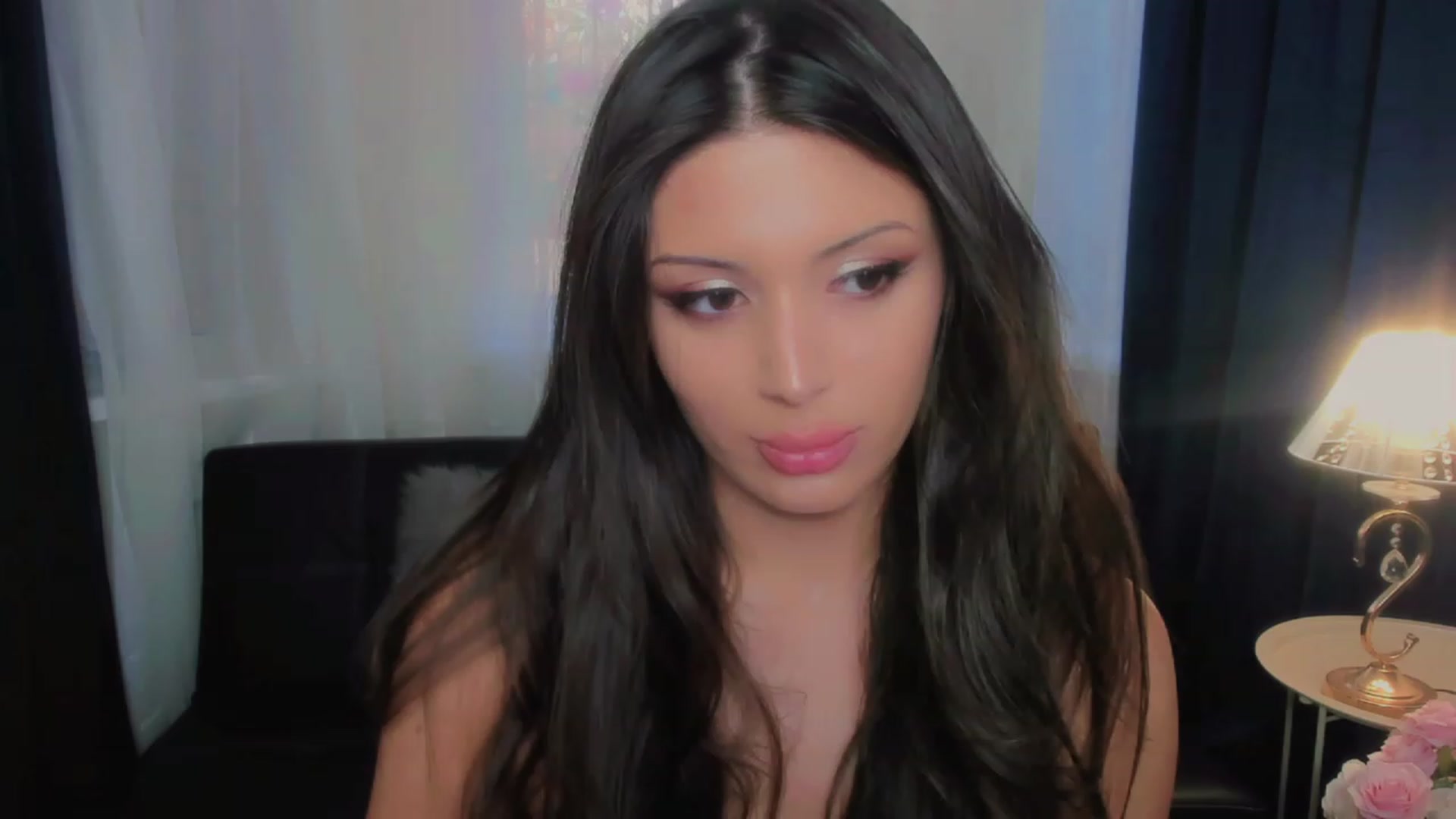 Gallery image thumbnail from Angel_on_Duty's myfreecams stream on, 08/12/2023, 03:32 image 3 of 20