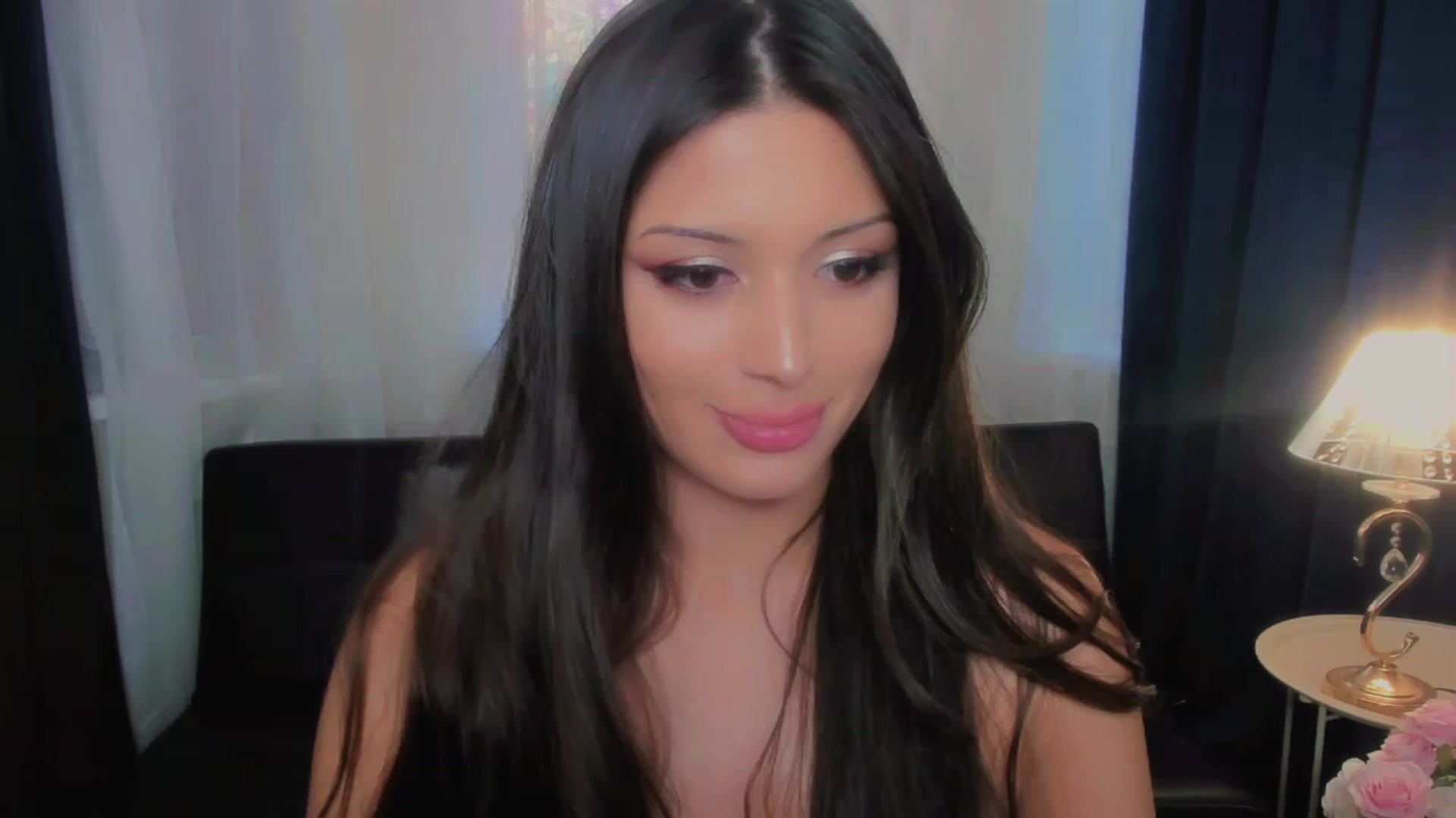 Gallery image thumbnail from Angel_on_Duty's myfreecams stream on, 08/12/2023, 03:32 image 15 of 20
