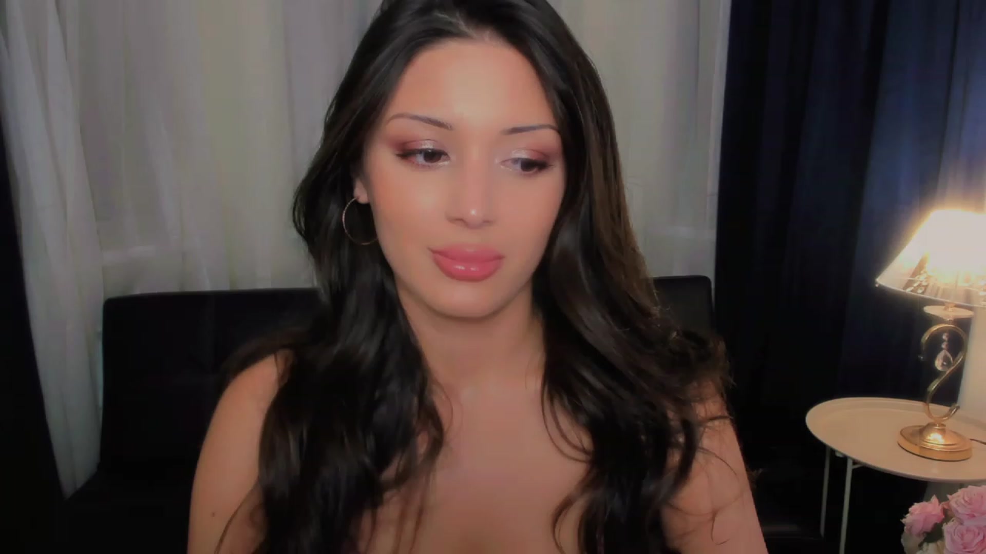 Gallery image thumbnail from Angel_on_Duty's myfreecams stream on, 08/12/2023, 20:20 image 20 of 20
