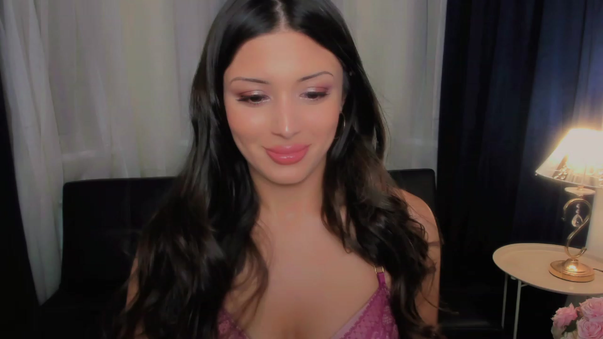 Gallery image thumbnail from Angel_on_Duty's myfreecams stream on, 08/12/2023, 20:20 image 19 of 20