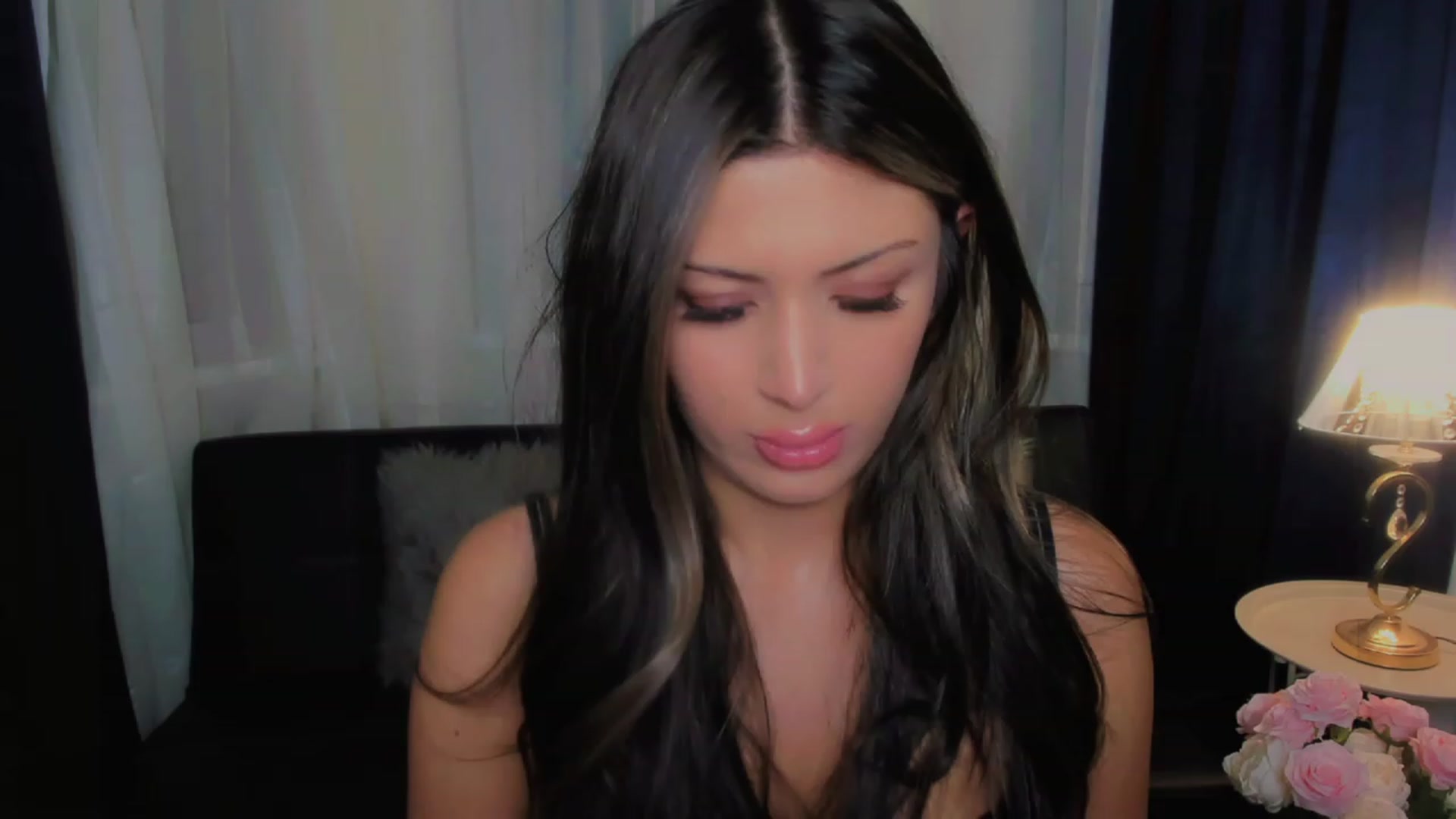Gallery image thumbnail from Angel_on_Duty's myfreecams stream on, 08/14/2023, 20:29 image 4 of 20