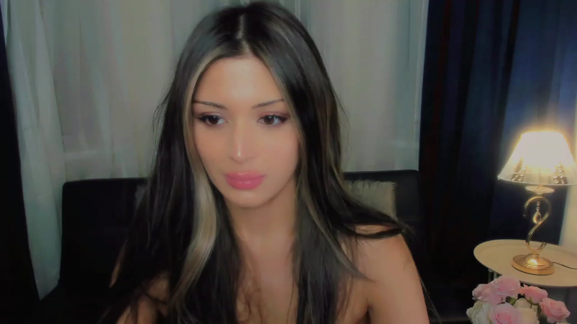 Gallery image thumbnail from Angel_on_Duty's myfreecams stream on, 08/14/2023, 21:56 image 17 of 20