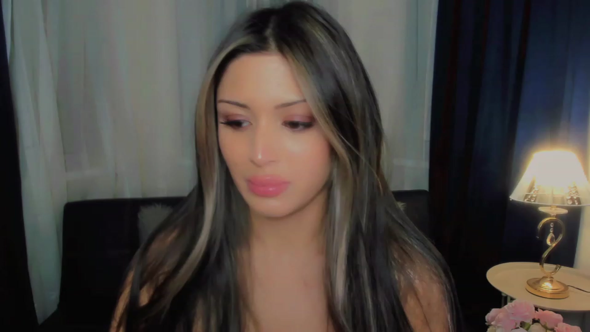 Gallery image thumbnail from Angel_on_Duty's myfreecams stream on, 08/14/2023, 21:56 image 15 of 20
