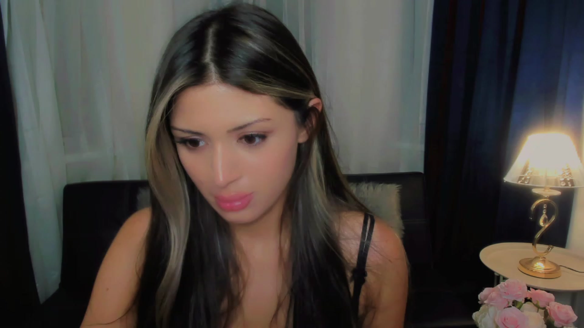 Gallery image thumbnail from Angel_on_Duty's myfreecams stream on, 08/14/2023, 23:55 image 4 of 20