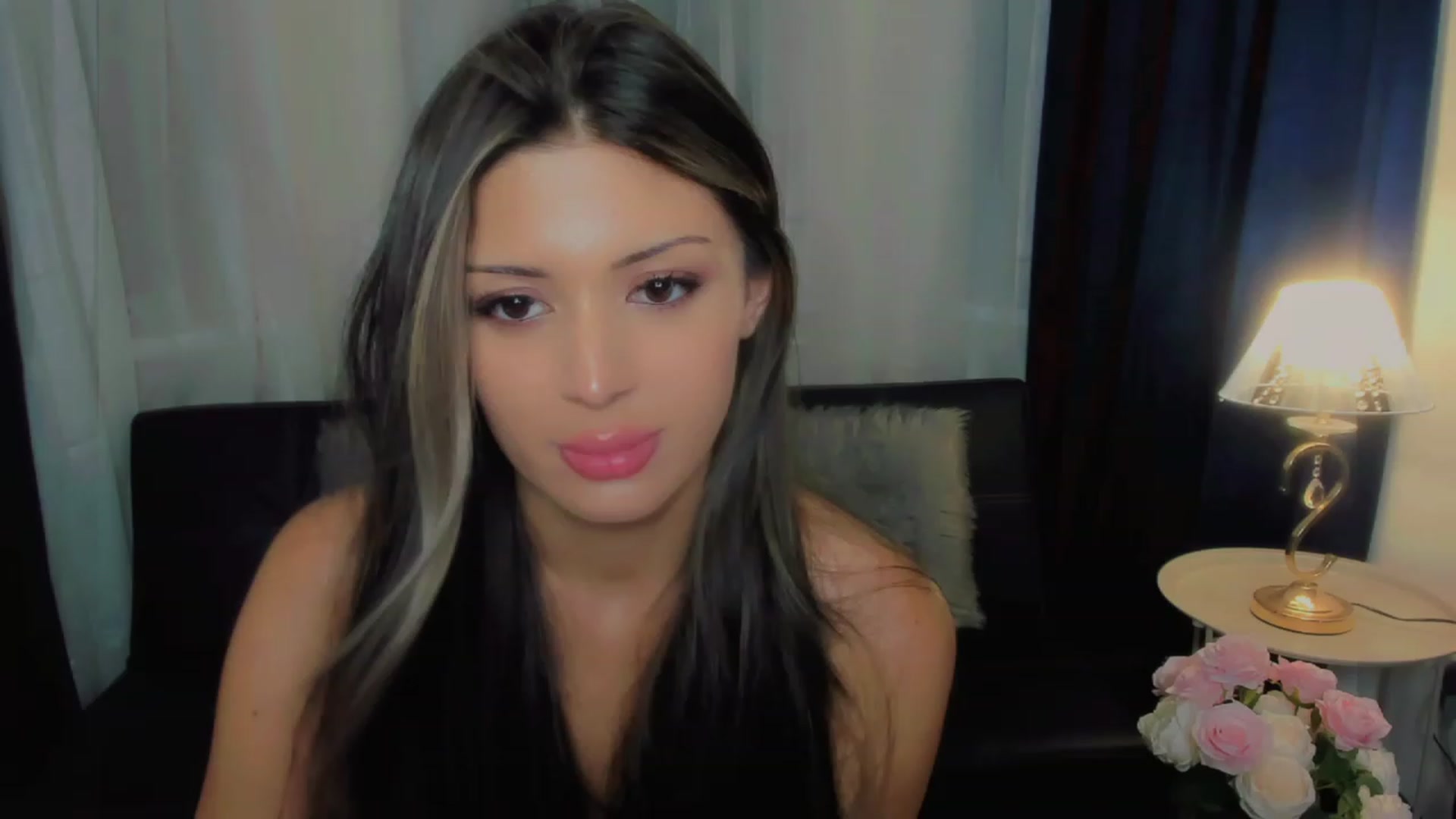 Gallery image thumbnail from Angel_on_Duty's myfreecams stream on, 08/15/2023, 02:27 image 20 of 20