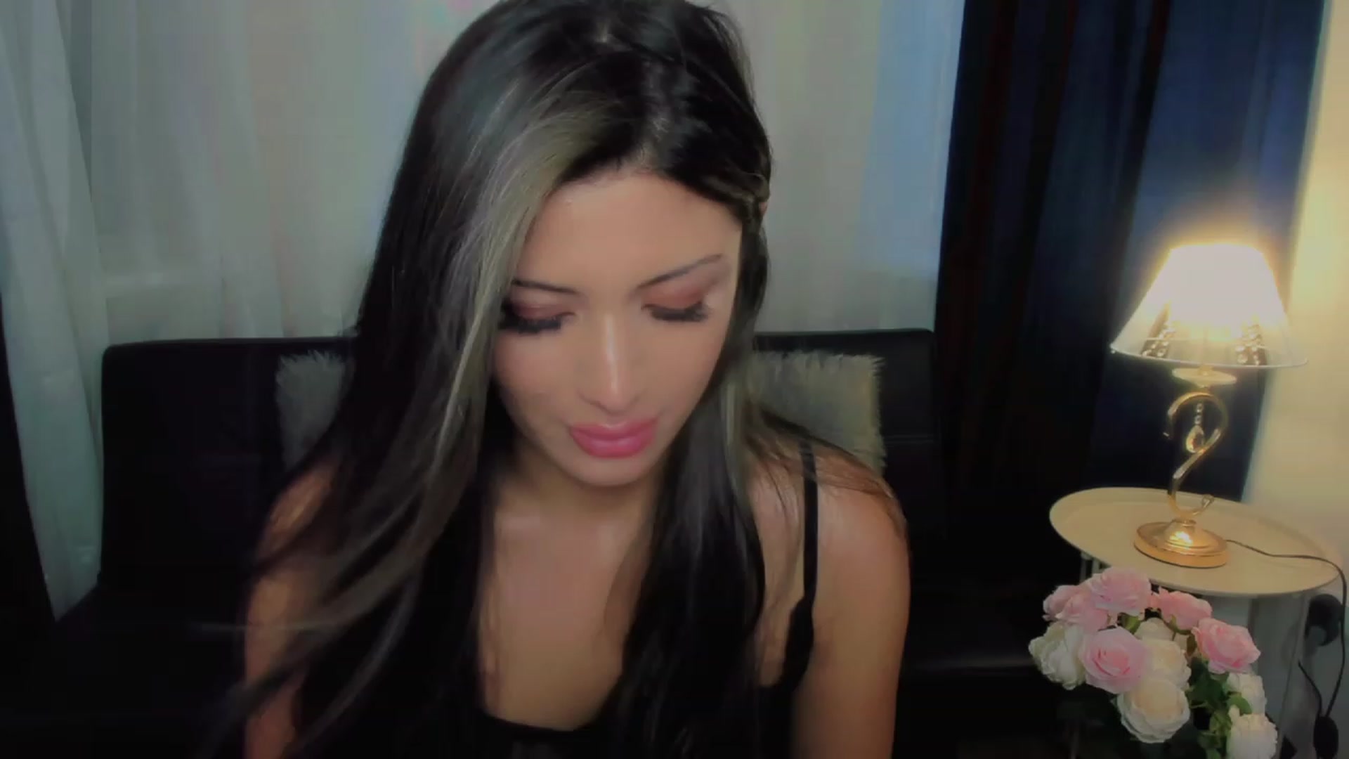 Gallery image thumbnail from Angel_on_Duty's myfreecams stream on, 08/15/2023, 03:32 image 16 of 20