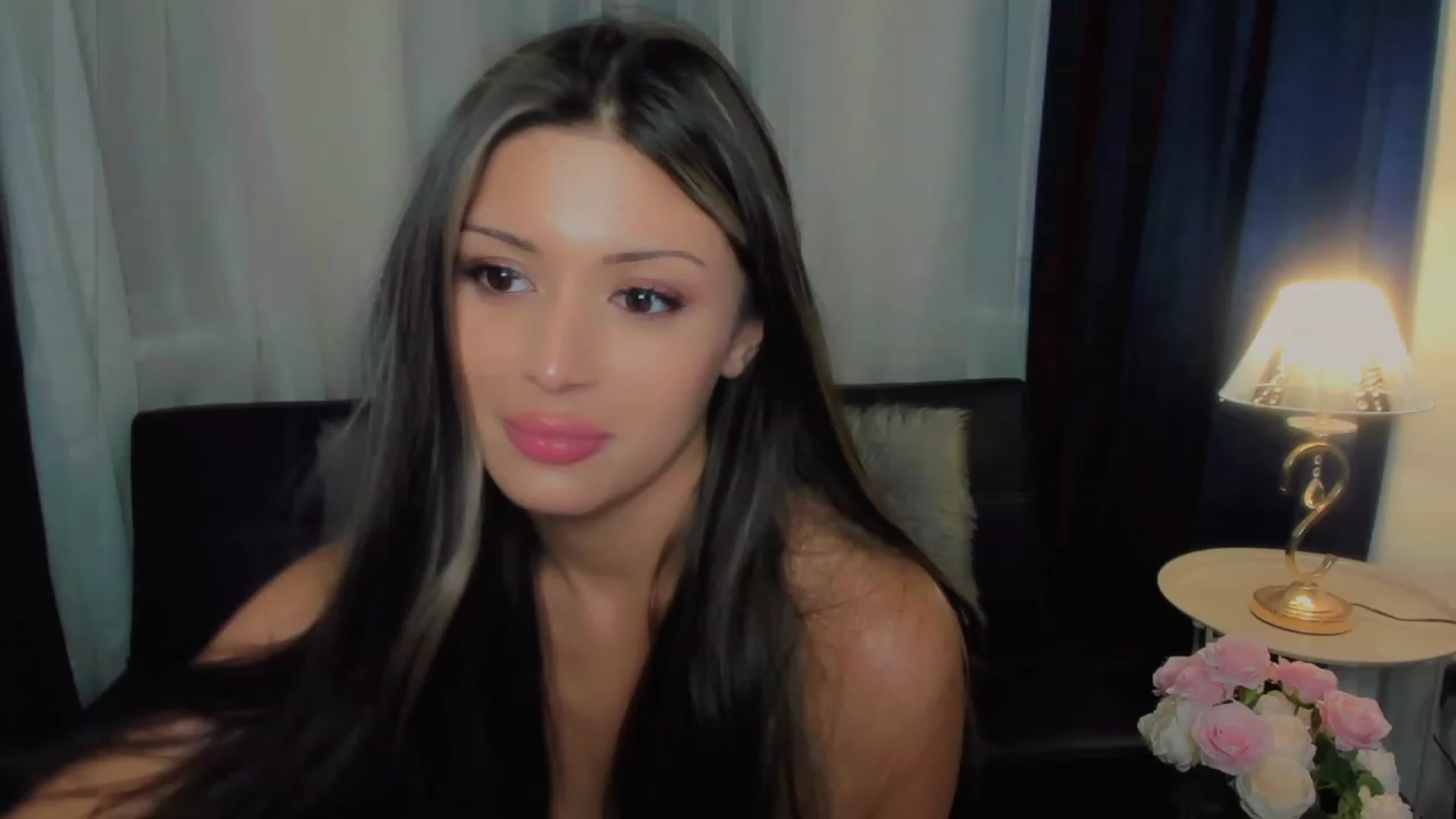 Gallery image thumbnail from Angel_on_Duty's myfreecams stream on, 08/15/2023, 03:32 image 3 of 20