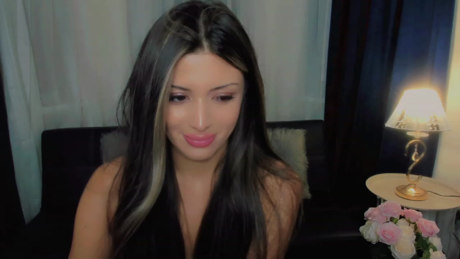 Gallery image thumbnail from Angel_on_Duty's myfreecams stream on, 08/15/2023, 03:32 image 2 of 20