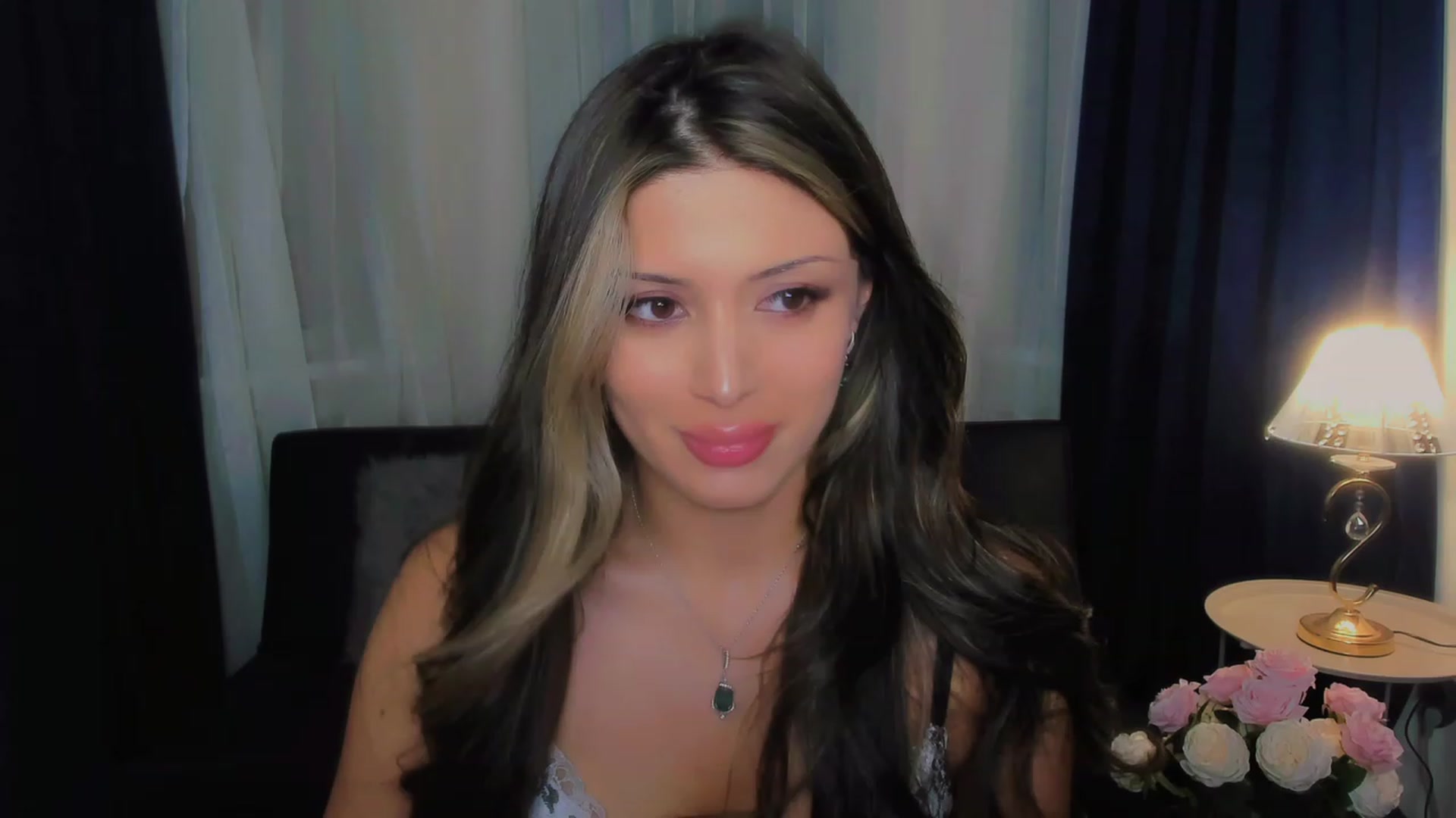 Gallery image thumbnail from Angel_on_Duty's myfreecams stream on, 08/17/2023, 21:17 image 3 of 20