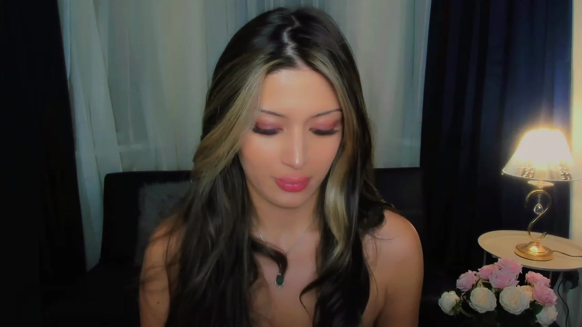 Gallery image thumbnail from Angel_on_Duty's myfreecams stream on, 08/17/2023, 21:17 image 18 of 20
