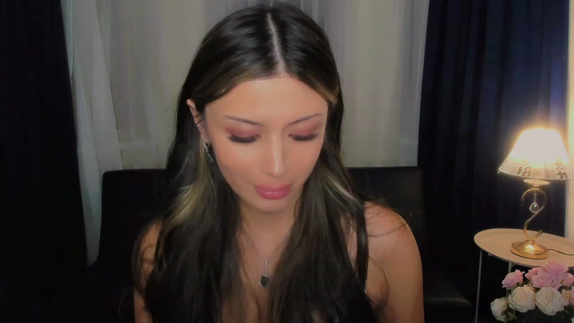Gallery image thumbnail from Angel_on_Duty's myfreecams stream on, 08/17/2023, 22:52 image 8 of 20