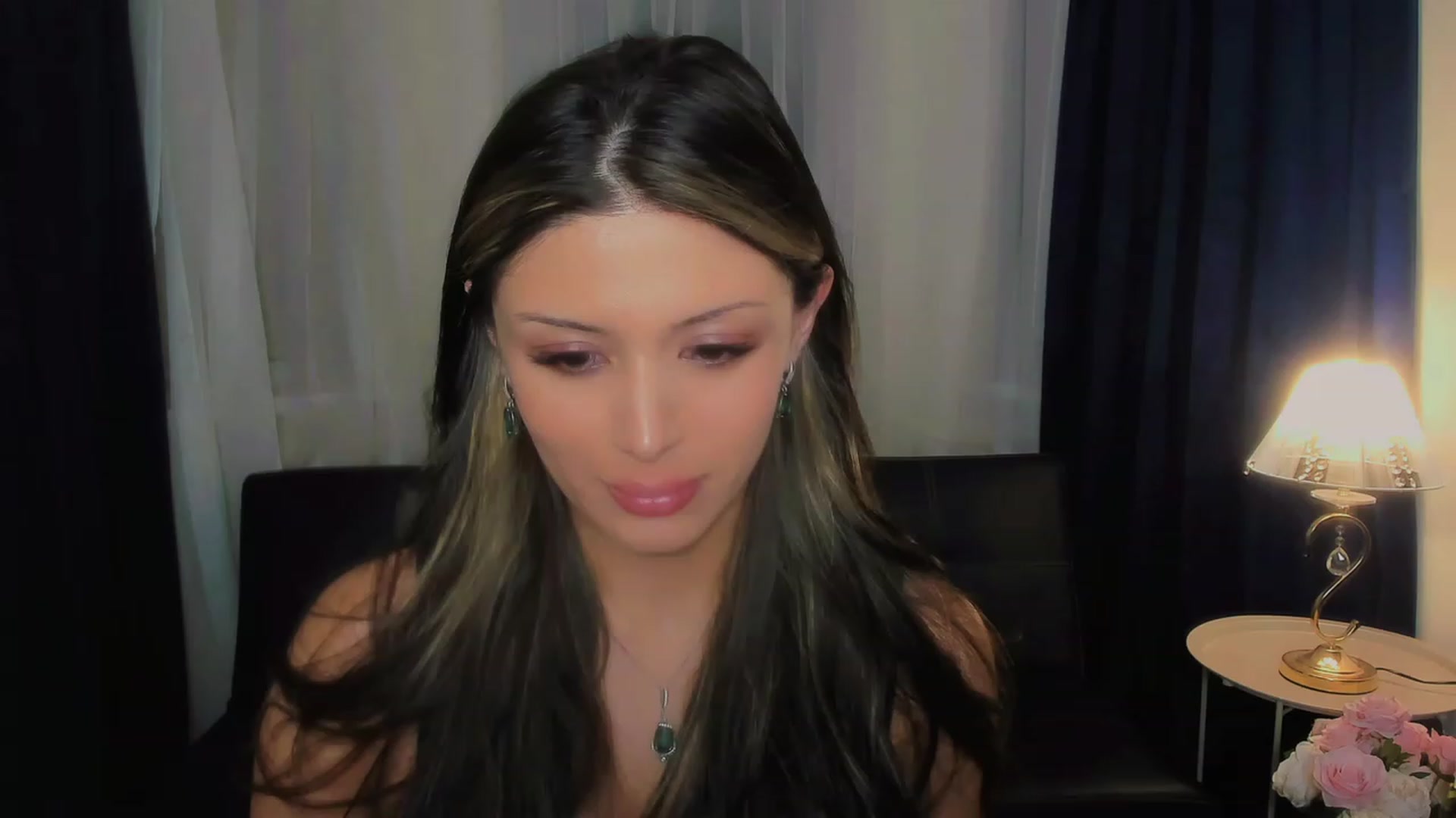 Gallery image thumbnail from Angel_on_Duty's myfreecams stream on, 08/18/2023, 24:03 image 6 of 20