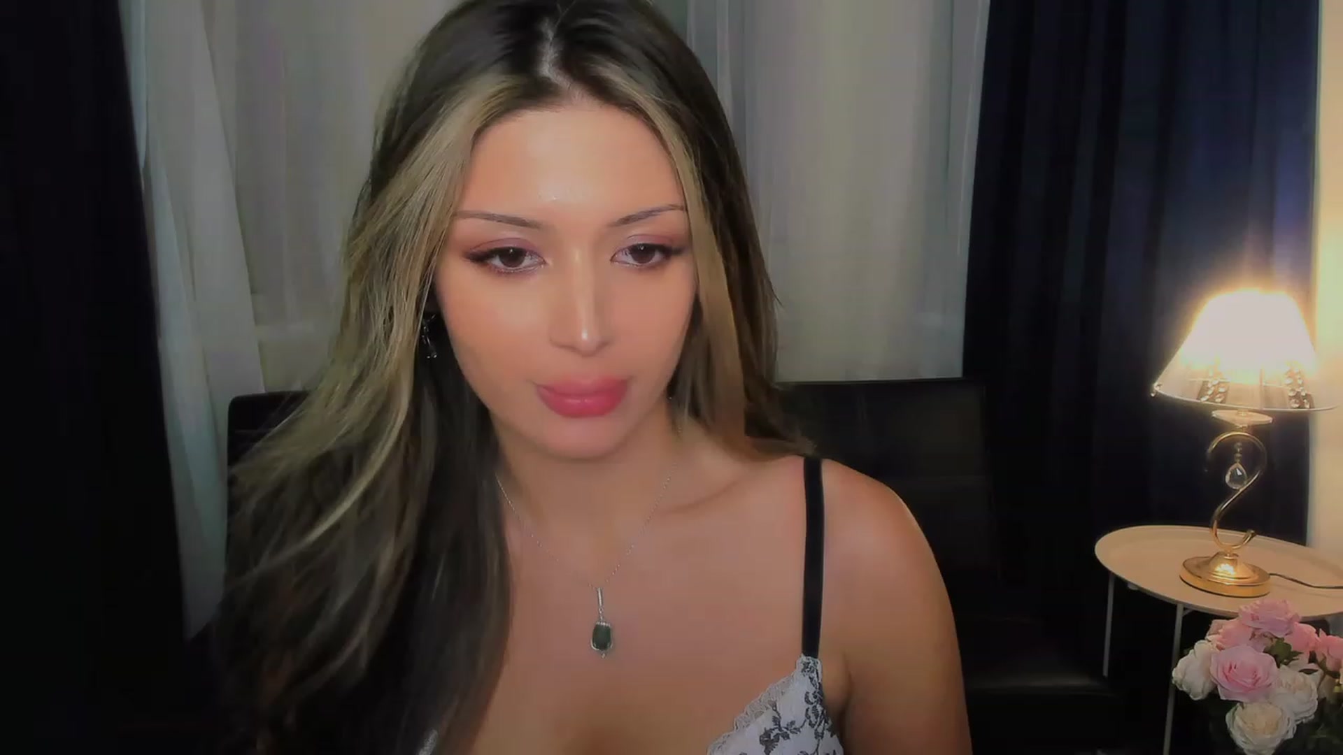 Gallery image thumbnail from Angel_on_Duty's myfreecams stream on, 08/18/2023, 01:51 image 7 of 20