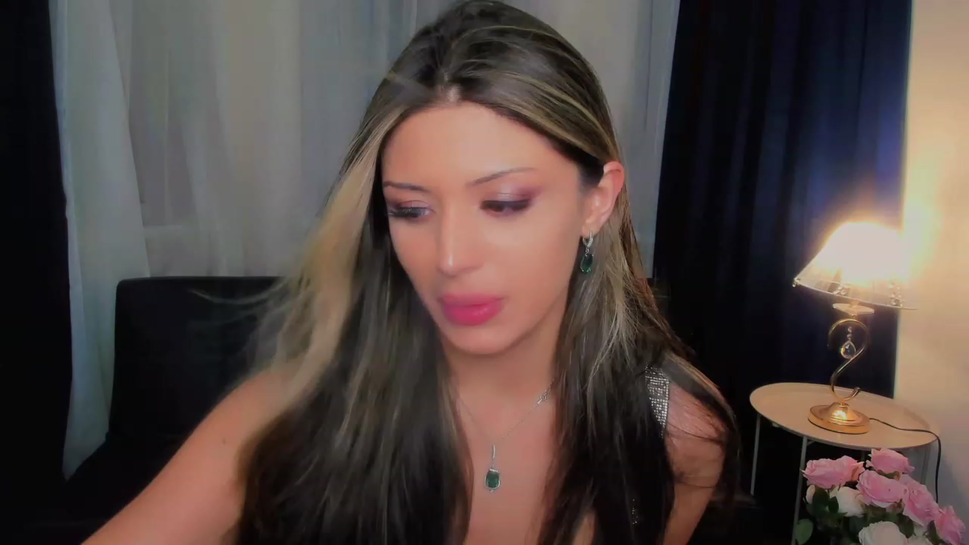Gallery image thumbnail from Angel_on_Duty's myfreecams stream on, 08/19/2023, 24:48 image 8 of 20