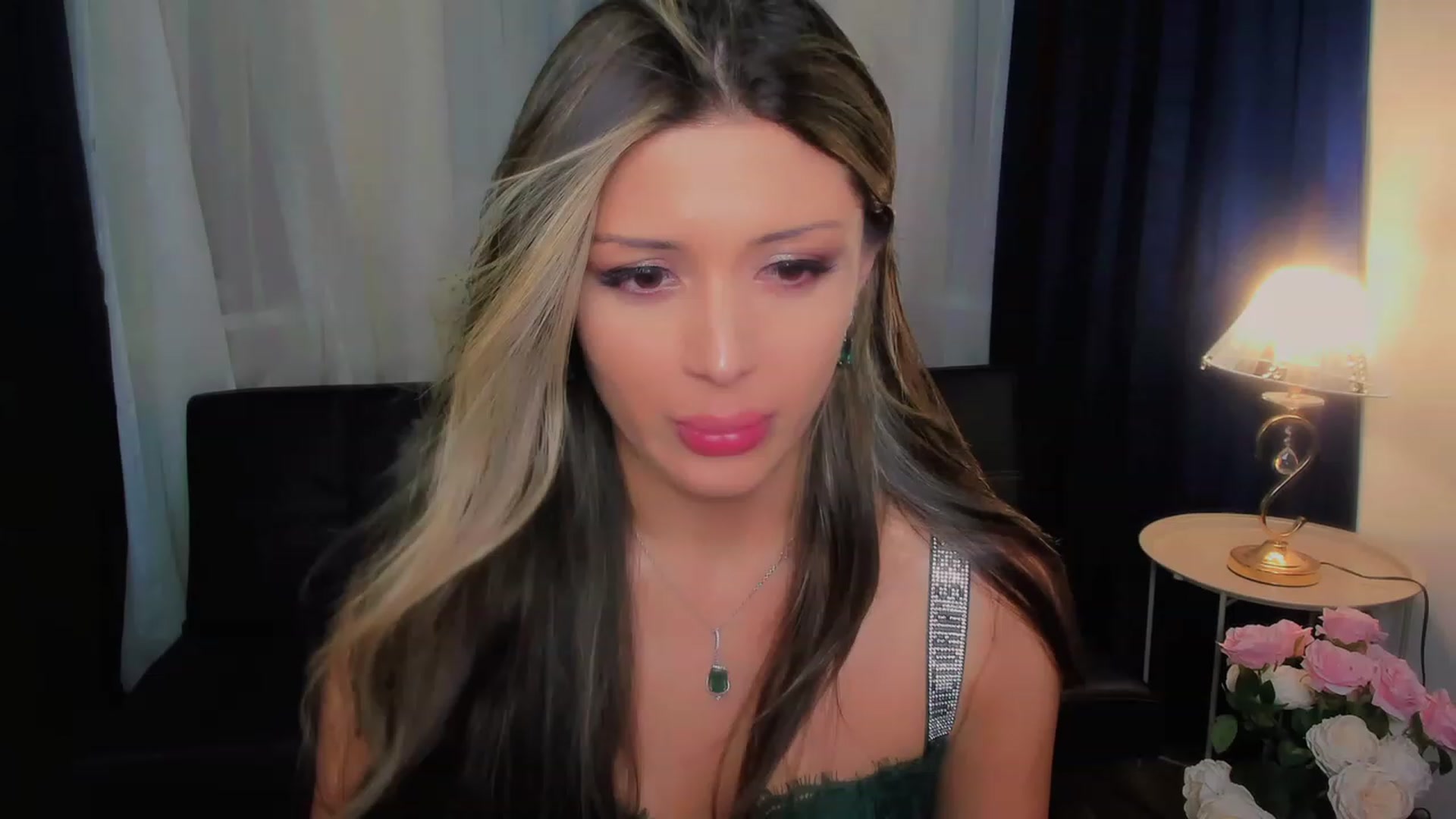 Gallery image thumbnail from Angel_on_Duty's myfreecams stream on, 08/19/2023, 24:48 image 13 of 20