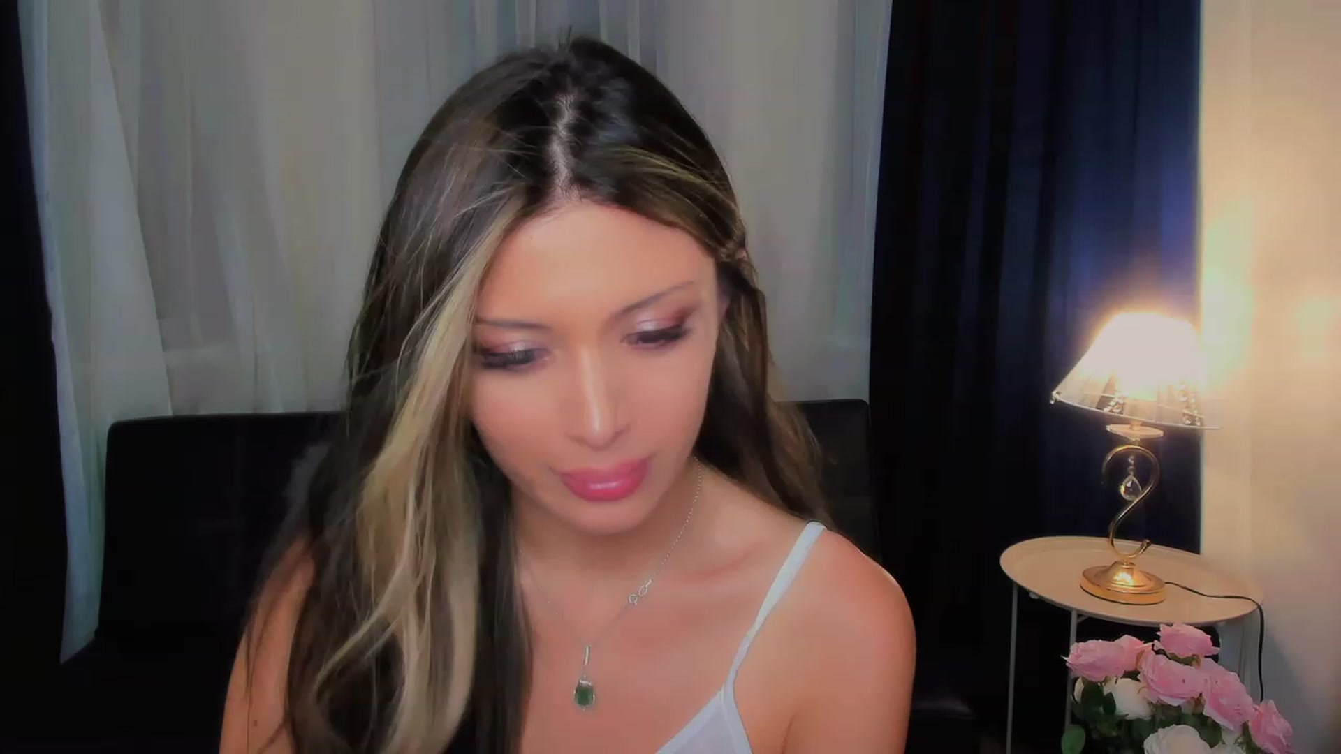 Gallery image thumbnail from Angel_on_Duty's myfreecams stream on, 08/19/2023, 03:16 image 4 of 20