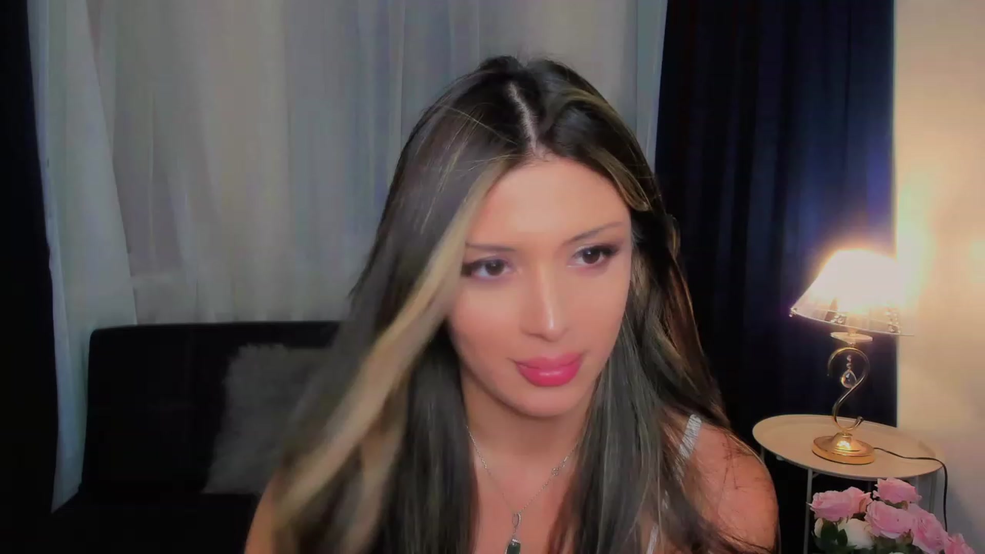 Gallery image thumbnail from Angel_on_Duty's myfreecams stream on, 08/19/2023, 03:16 image 11 of 20