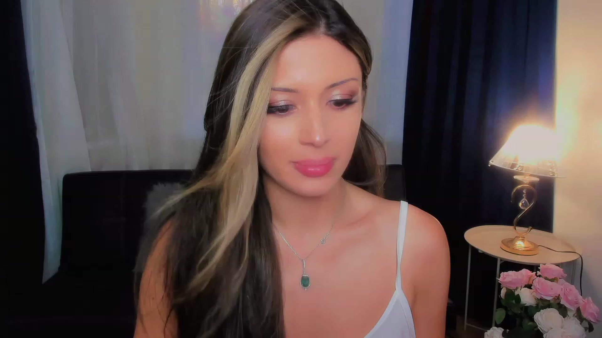 Gallery image thumbnail from Angel_on_Duty's myfreecams stream on, 08/19/2023, 03:16 image 20 of 20