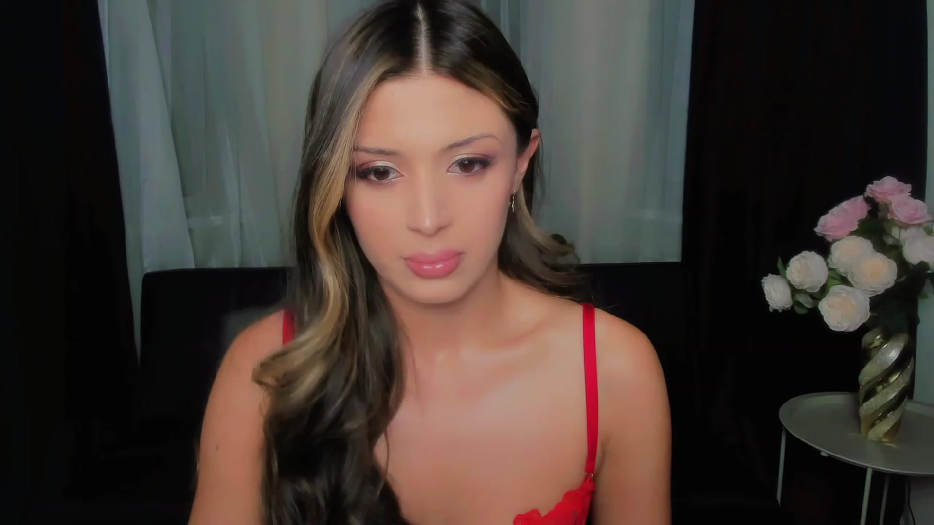 Gallery image thumbnail from Angel_on_Duty's myfreecams stream on, 08/22/2023, 20:09 image 2 of 20
