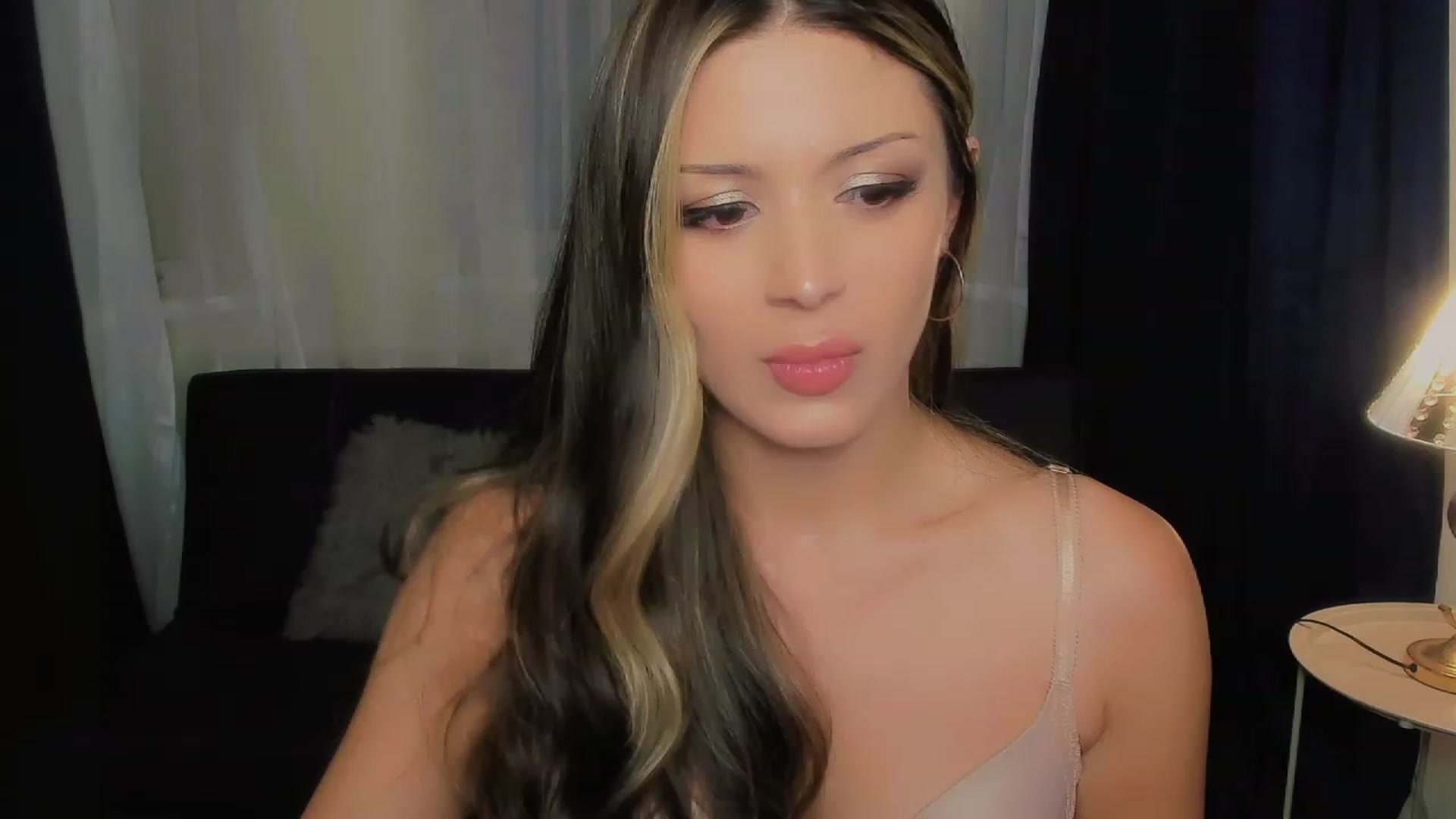 Gallery image thumbnail from Angel_on_Duty's myfreecams stream on, 08/26/2023, 21:25 image 1 of 20