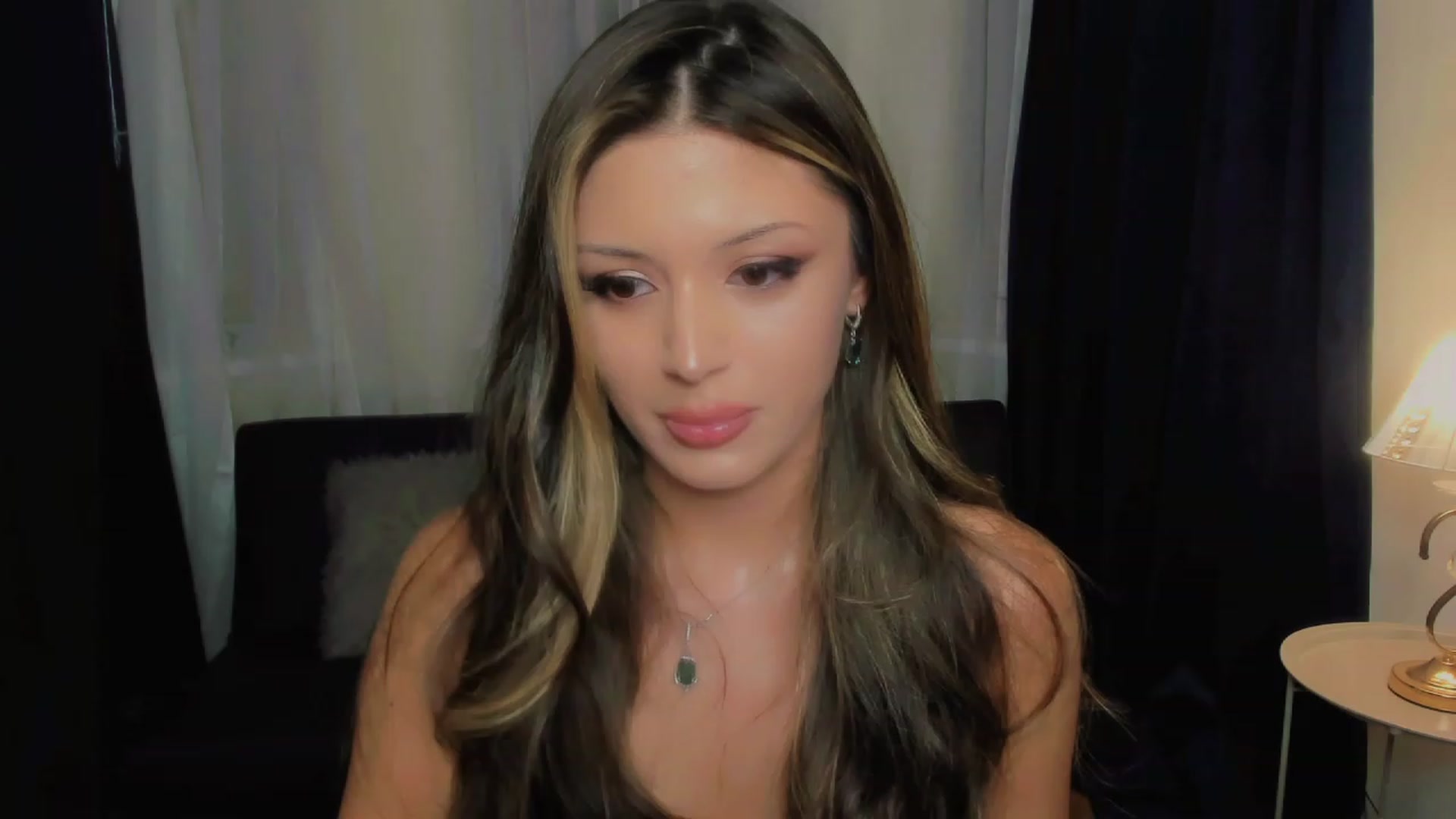 Gallery image thumbnail from Angel_on_Duty's myfreecams stream on, 09/03/2023, 20:05 image 15 of 20