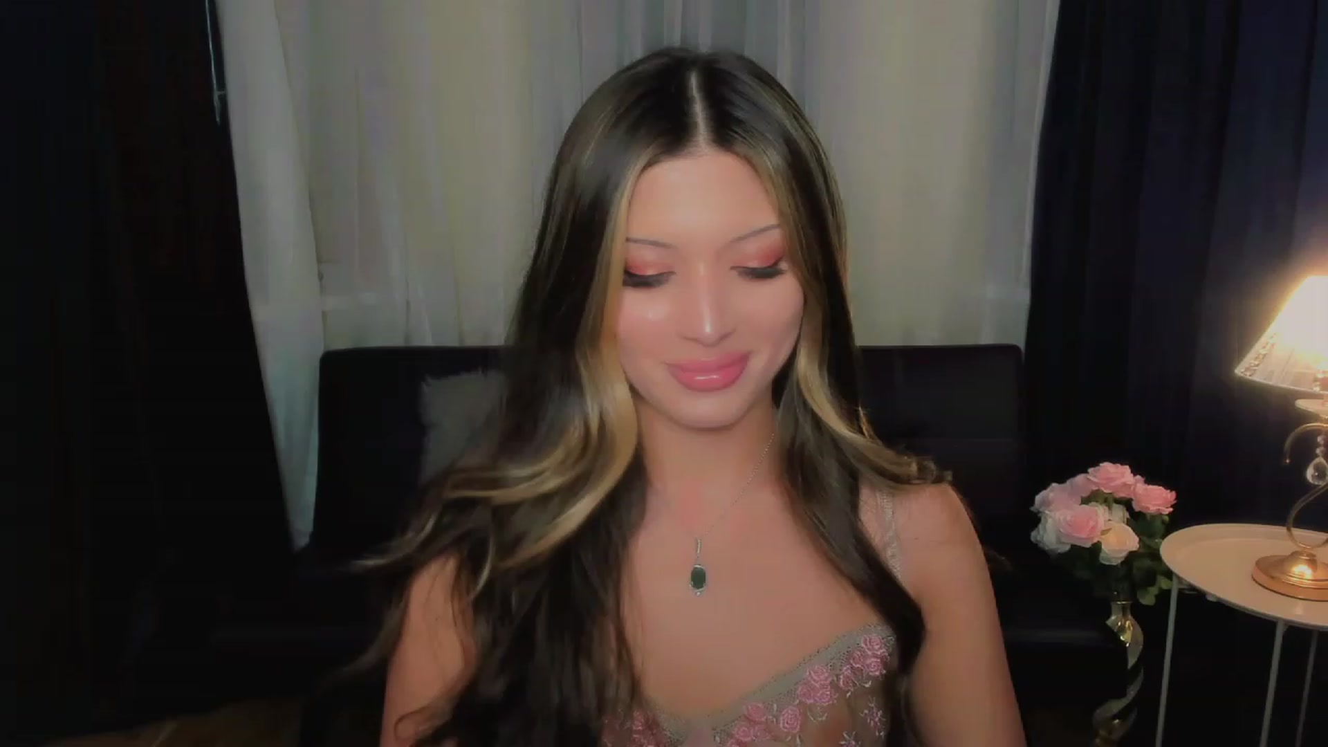 Gallery image thumbnail from Angel_on_Duty's myfreecams stream on, 09/04/2023, 21:09 image 5 of 20