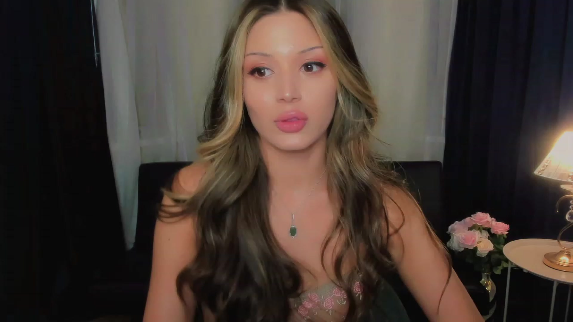 Gallery image thumbnail from Angel_on_Duty's myfreecams stream on, 09/04/2023, 21:09 image 7 of 20