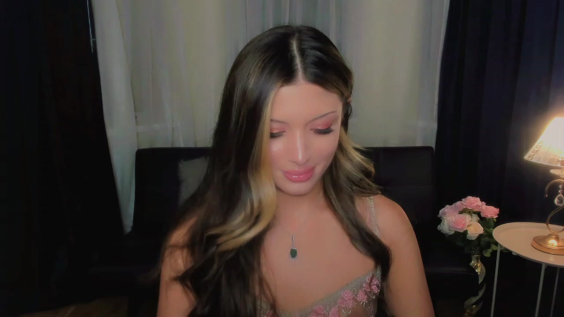 Gallery image thumbnail from Angel_on_Duty's myfreecams stream on, 09/04/2023, 21:09 image 6 of 20