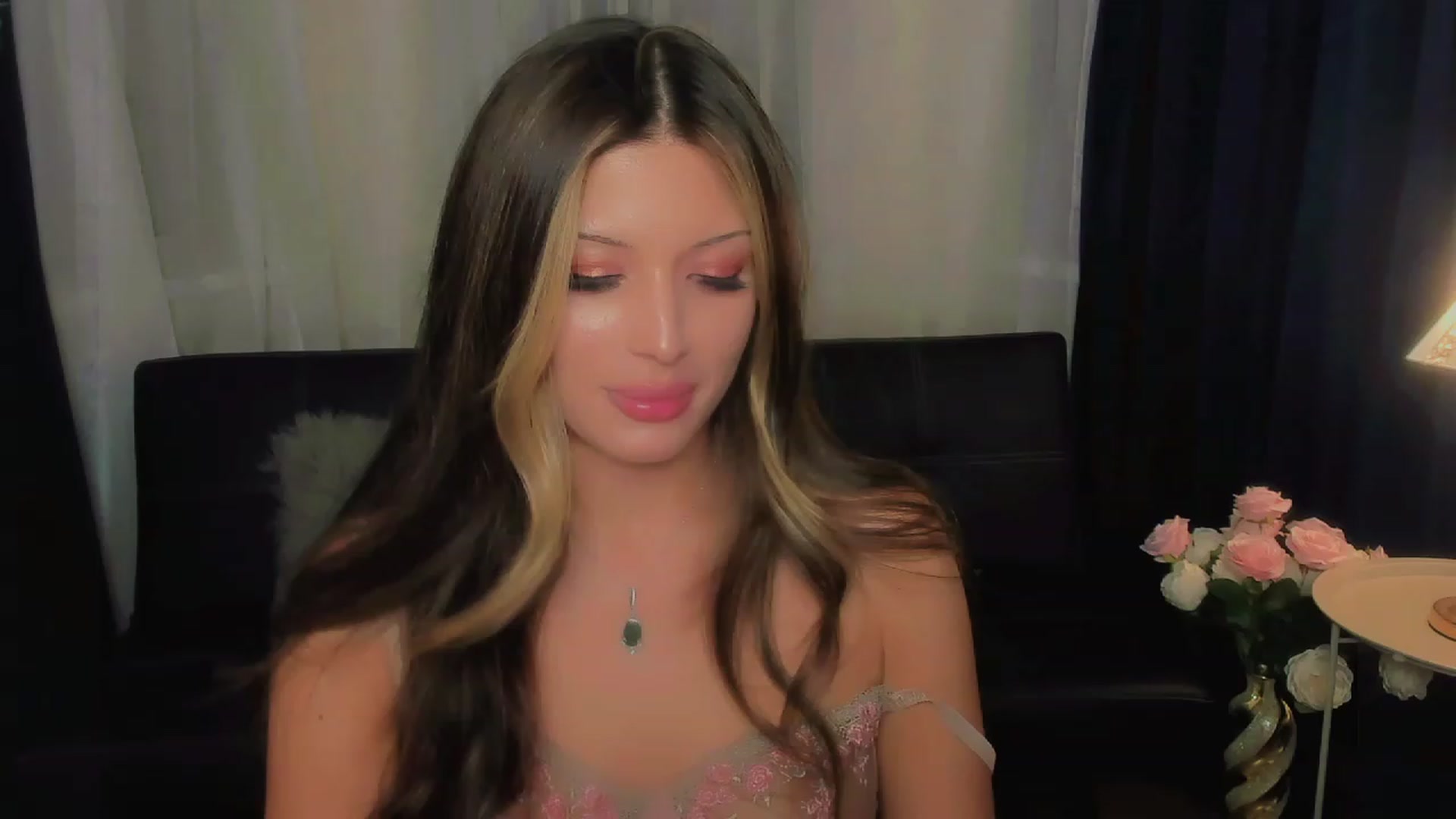 Gallery image thumbnail from Angel_on_Duty's myfreecams stream on, 09/05/2023, 02:45 image 15 of 20