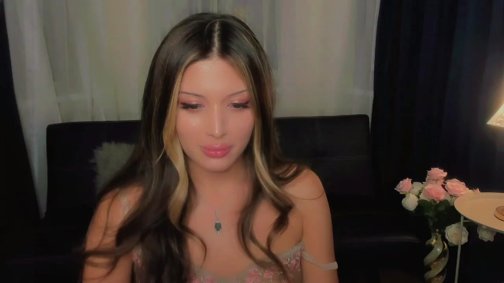 Gallery image thumbnail from Angel_on_Duty's myfreecams stream on, 09/05/2023, 02:45 image 16 of 20