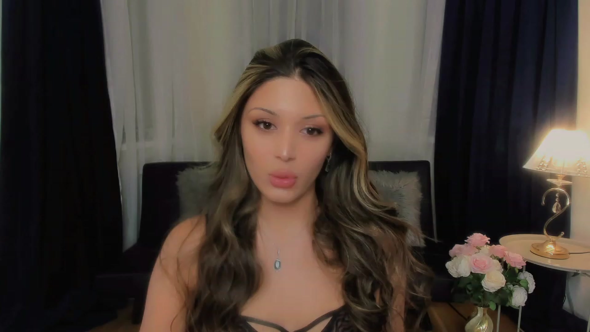 Gallery image thumbnail from Angel_on_Duty's myfreecams stream on, 09/08/2023, 20:39 image 12 of 20