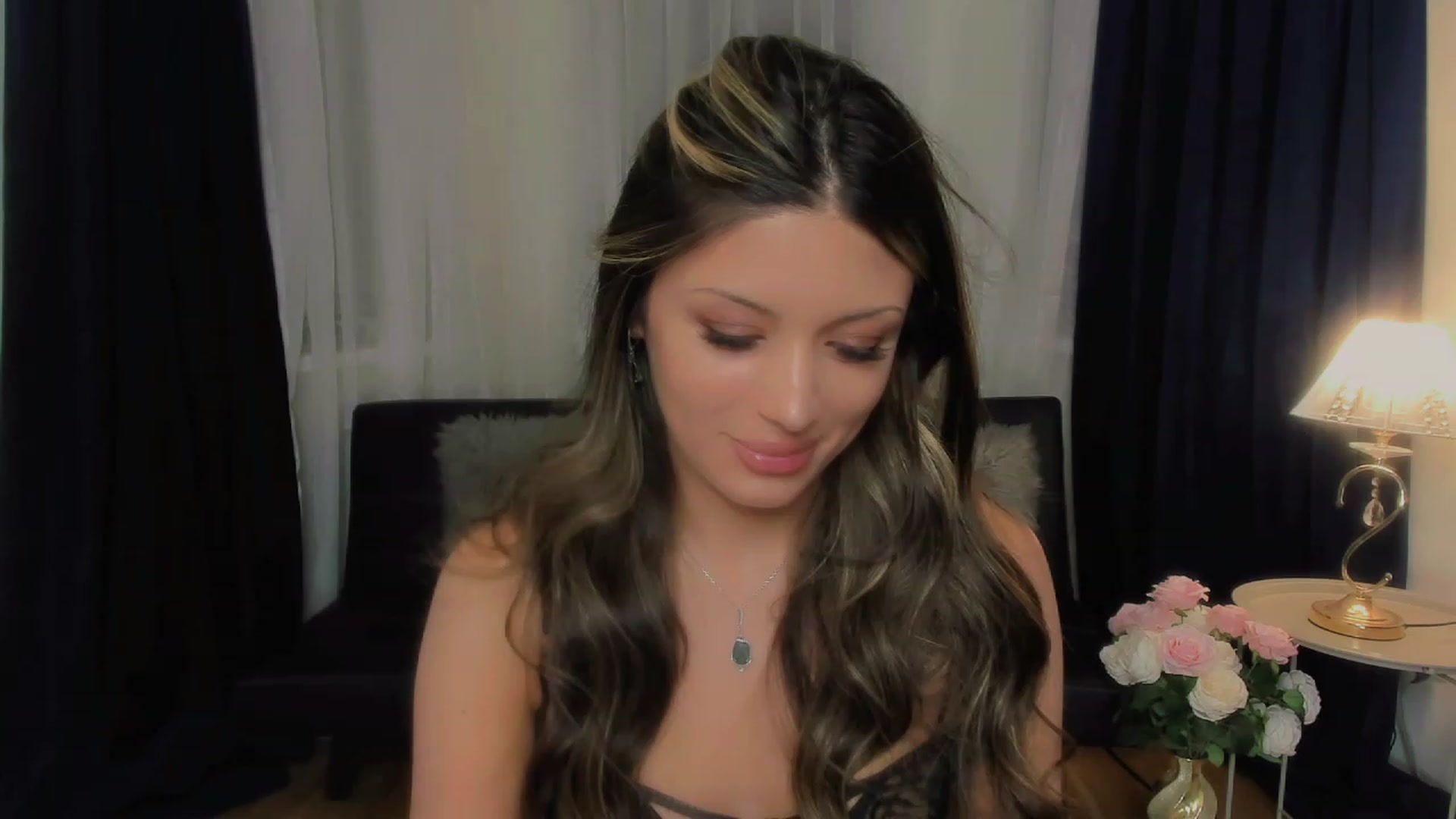Gallery image thumbnail from Angel_on_Duty's myfreecams stream on, 09/08/2023, 20:39 image 10 of 20