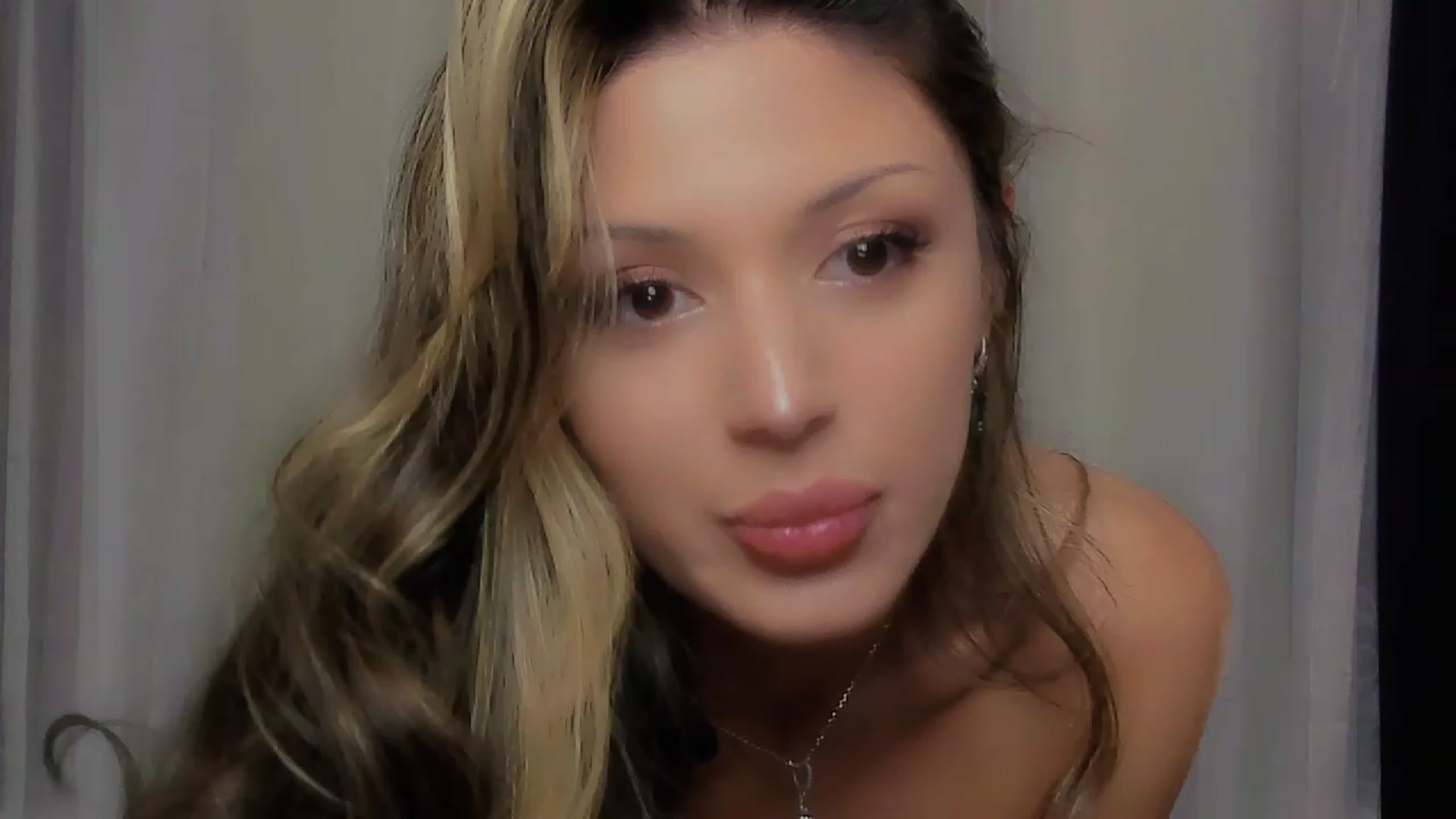 Gallery image thumbnail from Angel_on_Duty's myfreecams stream on, 09/09/2023, 20:46 image 20 of 20