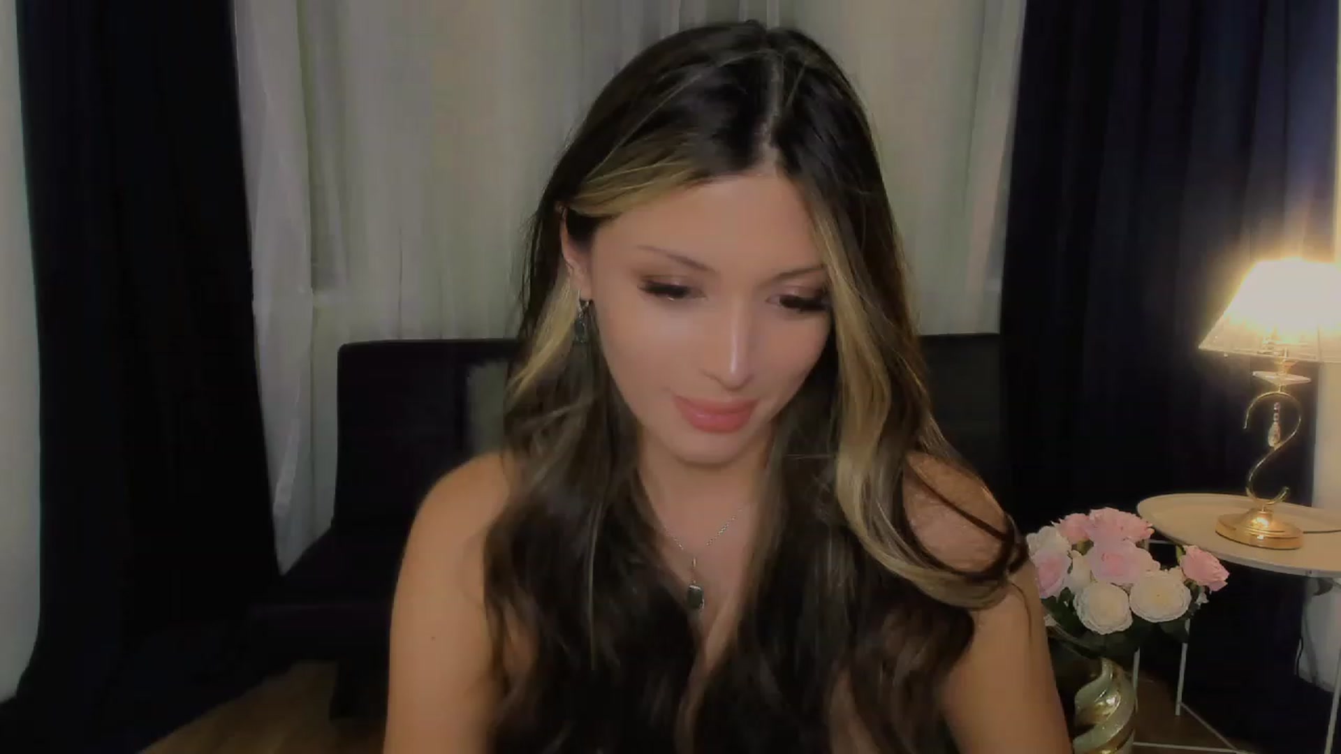Gallery image thumbnail from Angel_on_Duty's myfreecams stream on, 09/09/2023, 22:15 image 13 of 20