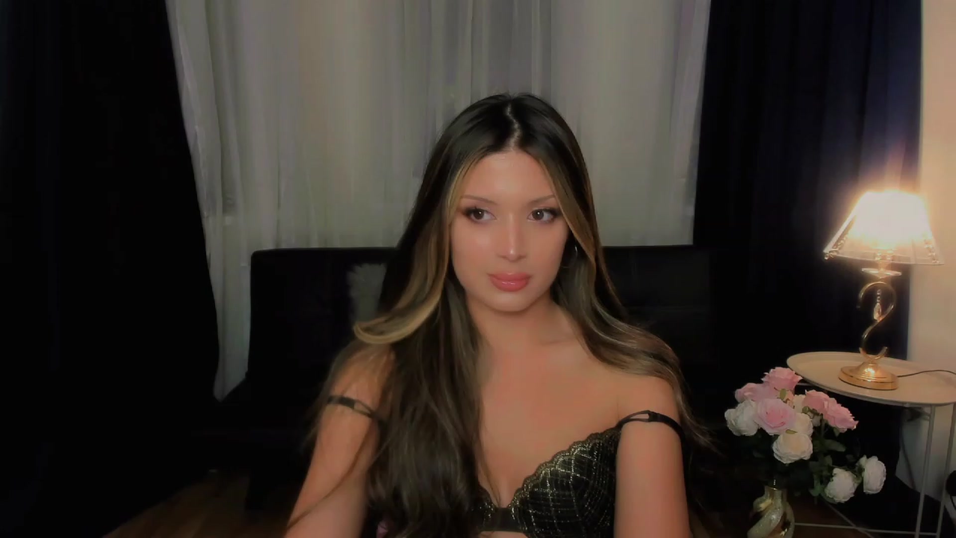 Gallery image thumbnail from Angel_on_Duty's myfreecams stream on, 09/12/2023, 22:51 image 1 of 20