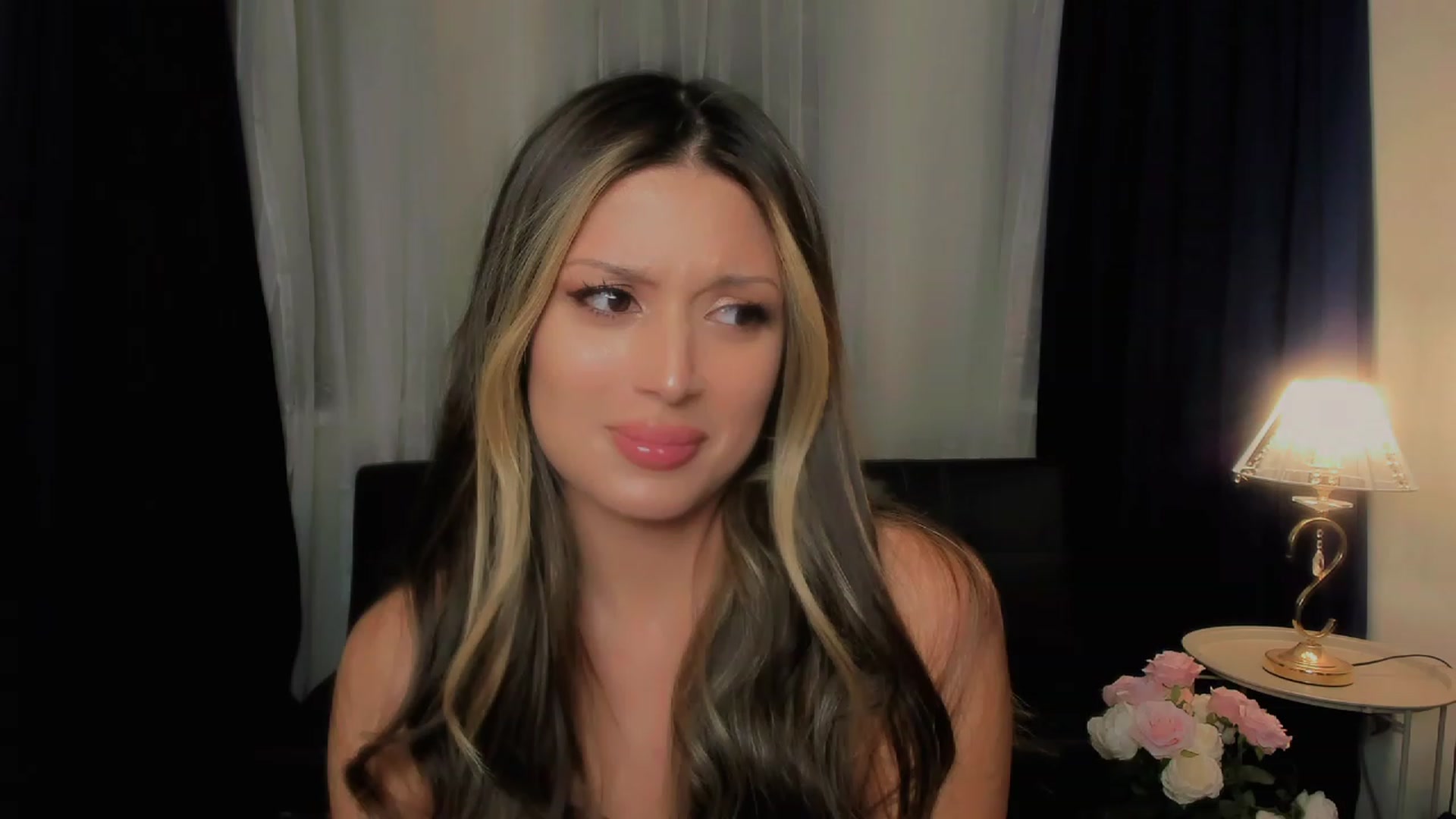 Gallery image thumbnail from Angel_on_Duty's myfreecams stream on, 09/13/2023, 24:02 image 4 of 20
