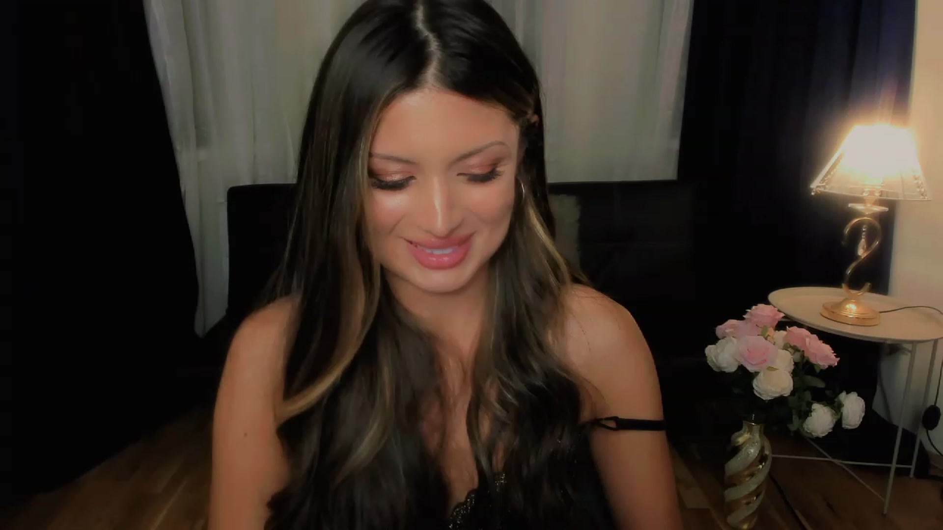 Gallery image thumbnail from Angel_on_Duty's myfreecams stream on, 09/13/2023, 02:08 image 20 of 20