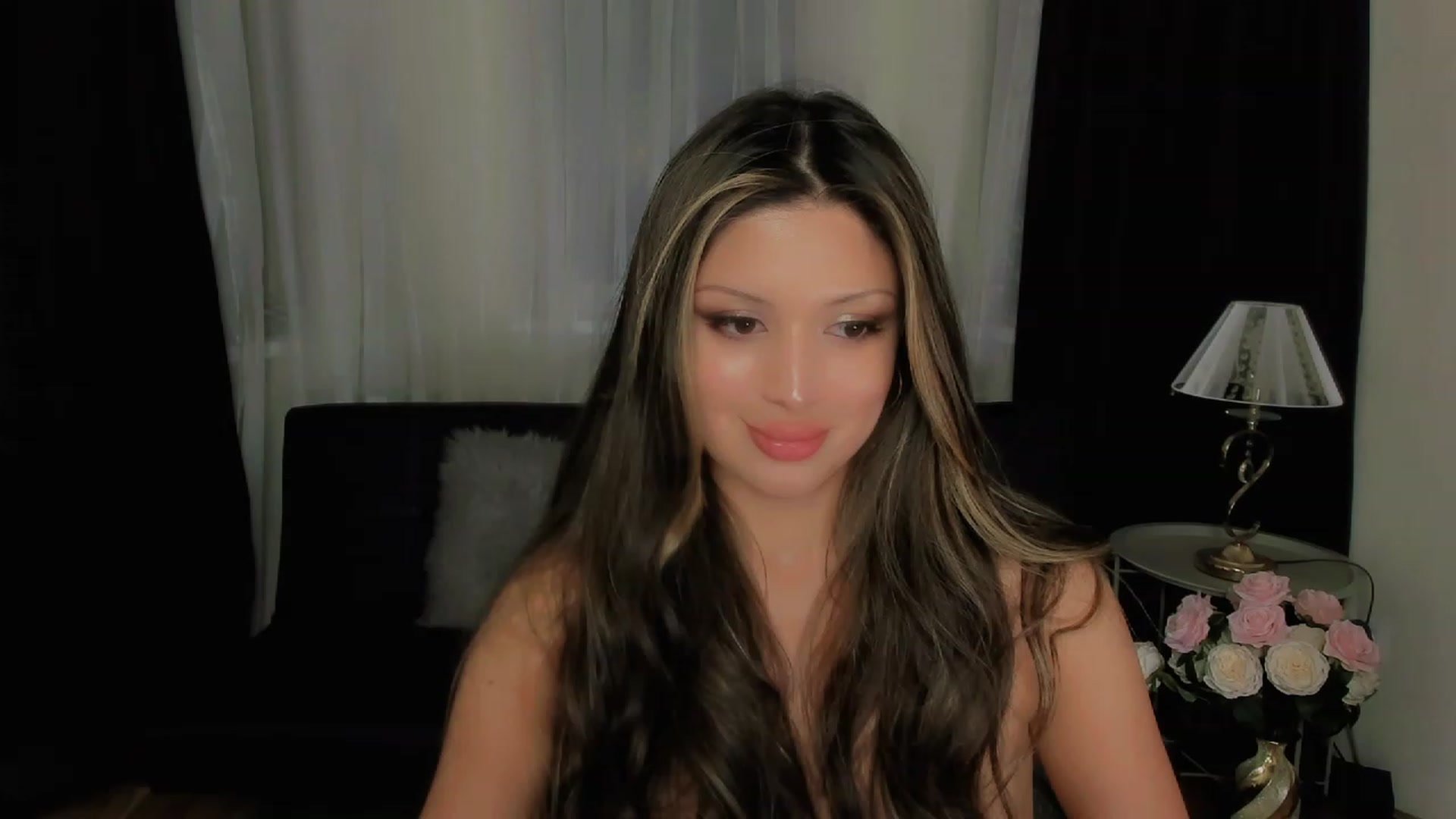 Gallery image thumbnail from Angel_on_Duty's myfreecams stream on, 09/13/2023, 23:11 image 20 of 20