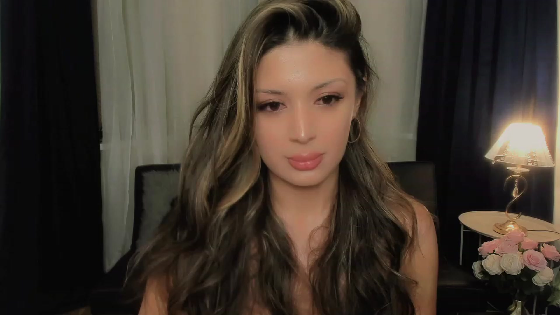Gallery image thumbnail from Angel_on_Duty's myfreecams stream on, 09/15/2023, 22:06 image 3 of 20