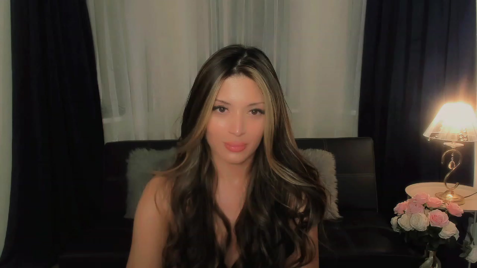 Gallery image thumbnail from Angel_on_Duty's myfreecams stream on, 09/18/2023, 22:21 image 14 of 20