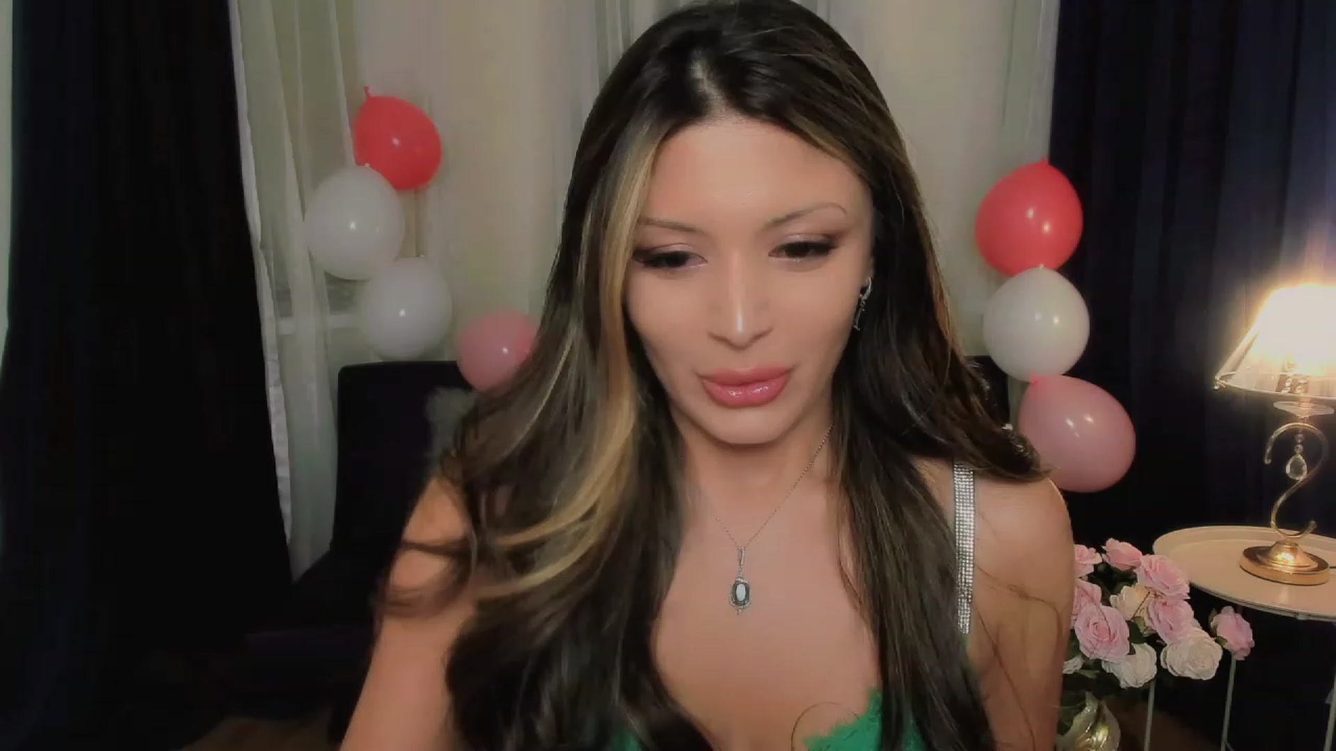 Gallery image thumbnail from Angel_on_Duty's myfreecams stream on, 09/20/2023, 20:19 image 15 of 20