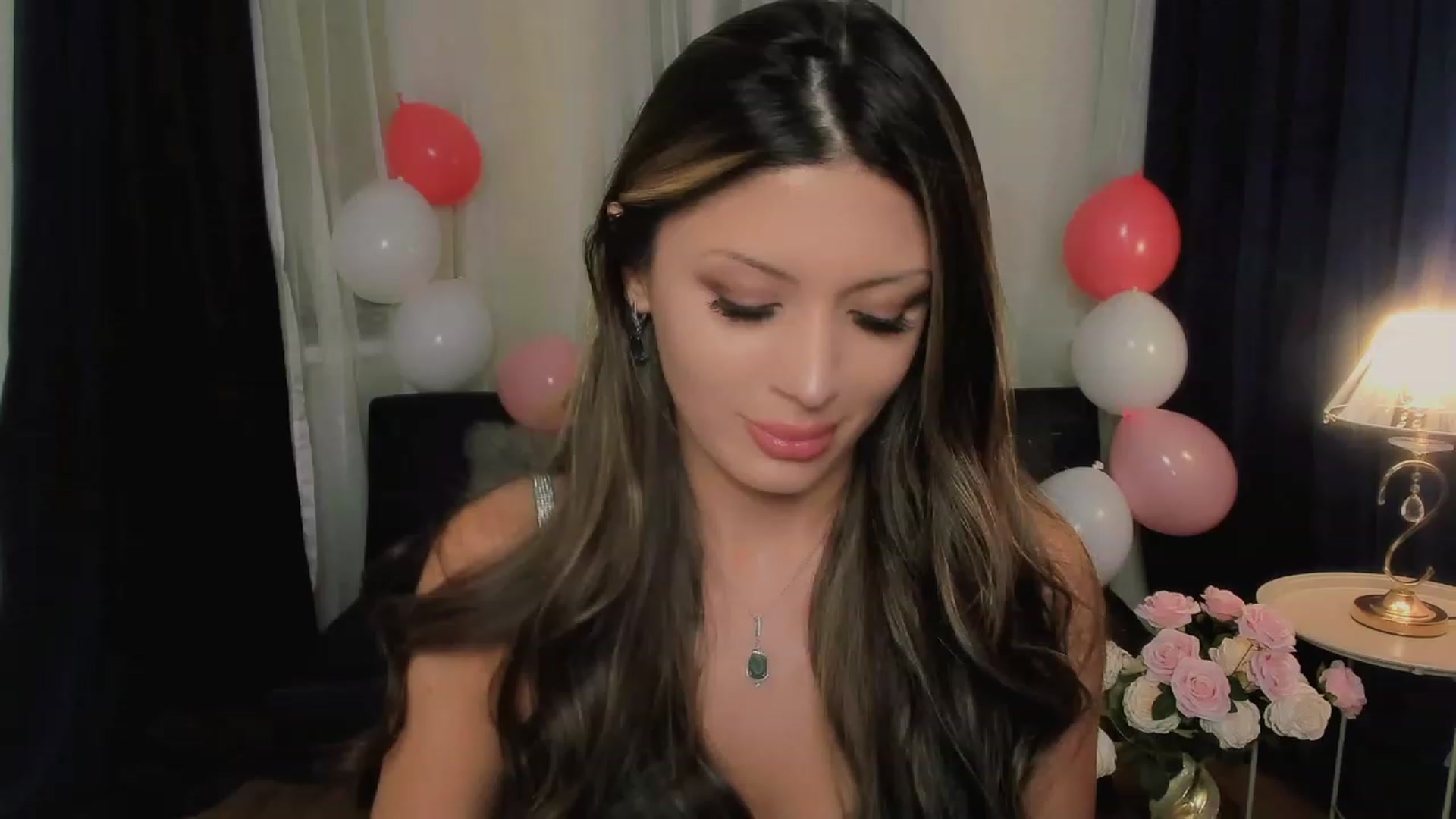 Gallery image thumbnail from Angel_on_Duty's myfreecams stream on, 09/20/2023, 20:19 image 19 of 20