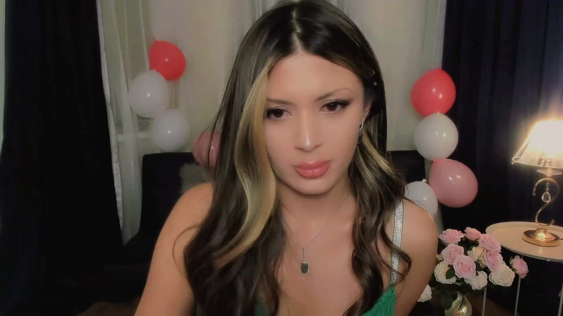 Gallery image thumbnail from Angel_on_Duty's myfreecams stream on, 09/20/2023, 21:53 image 17 of 20