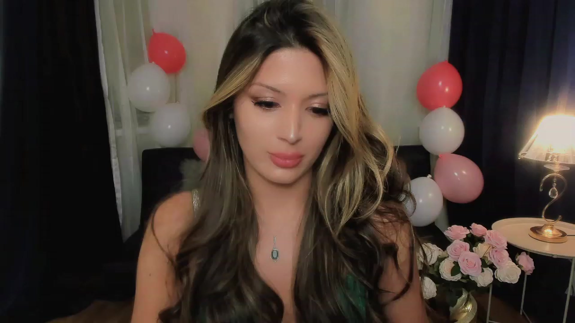 Gallery image thumbnail from Angel_on_Duty's myfreecams stream on, 09/20/2023, 23:52 image 2 of 20
