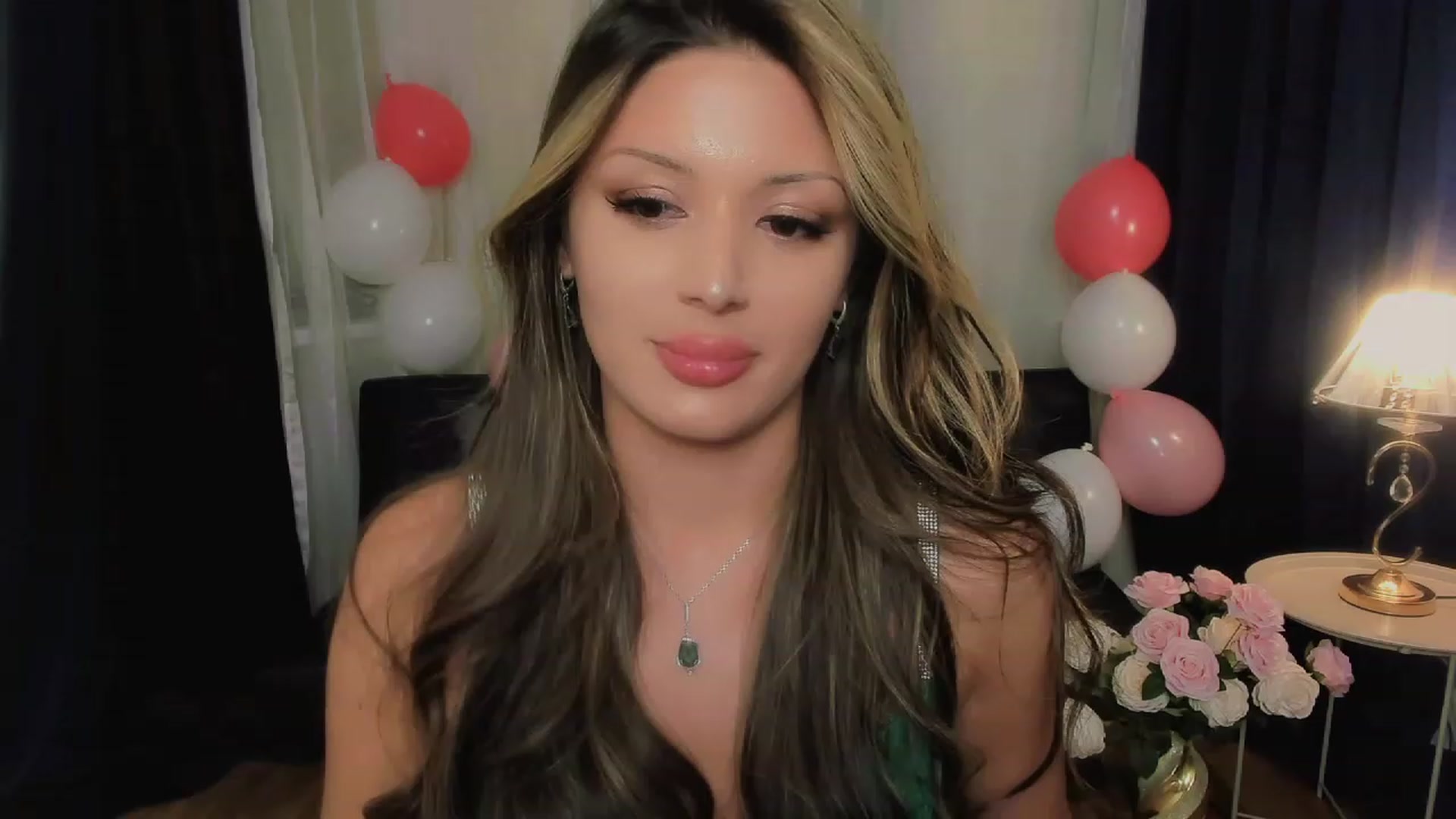 Gallery image thumbnail from Angel_on_Duty's myfreecams stream on, 09/20/2023, 23:52 image 1 of 20